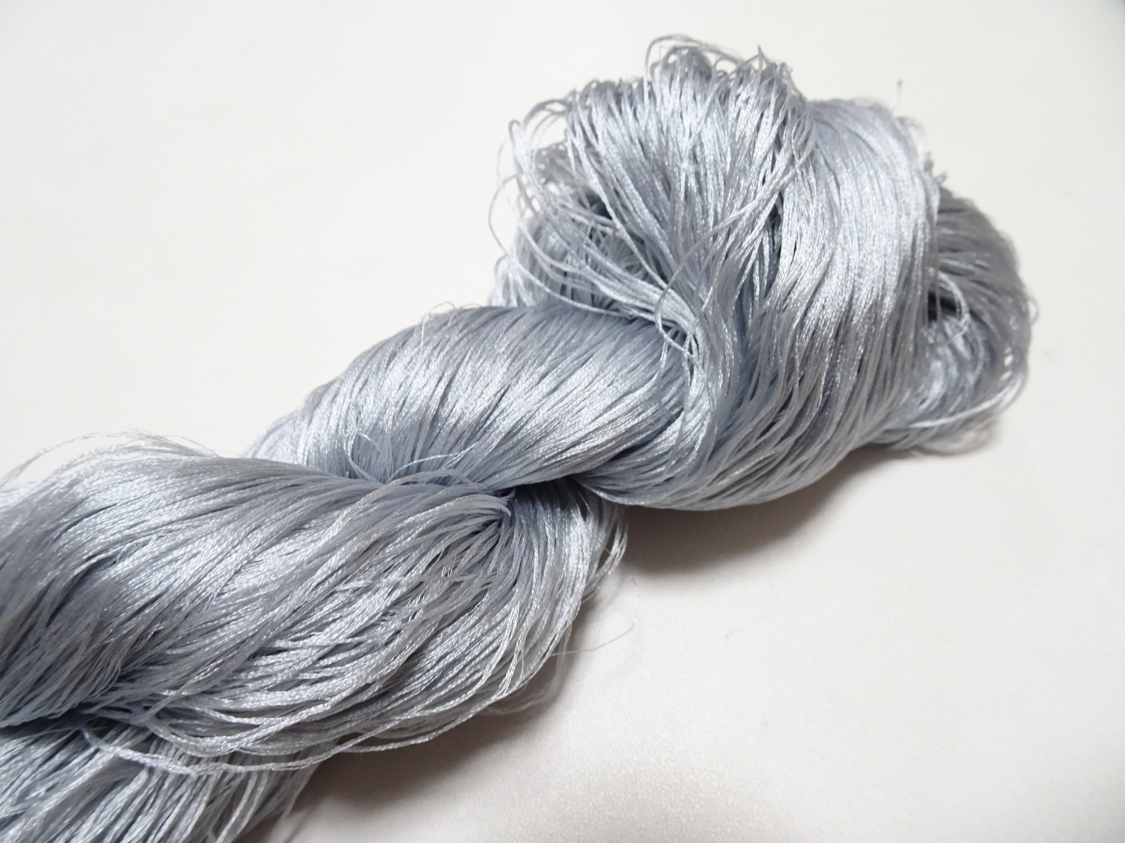 Japanese Vintage 6 Loose-Twist Silk Threads 19285