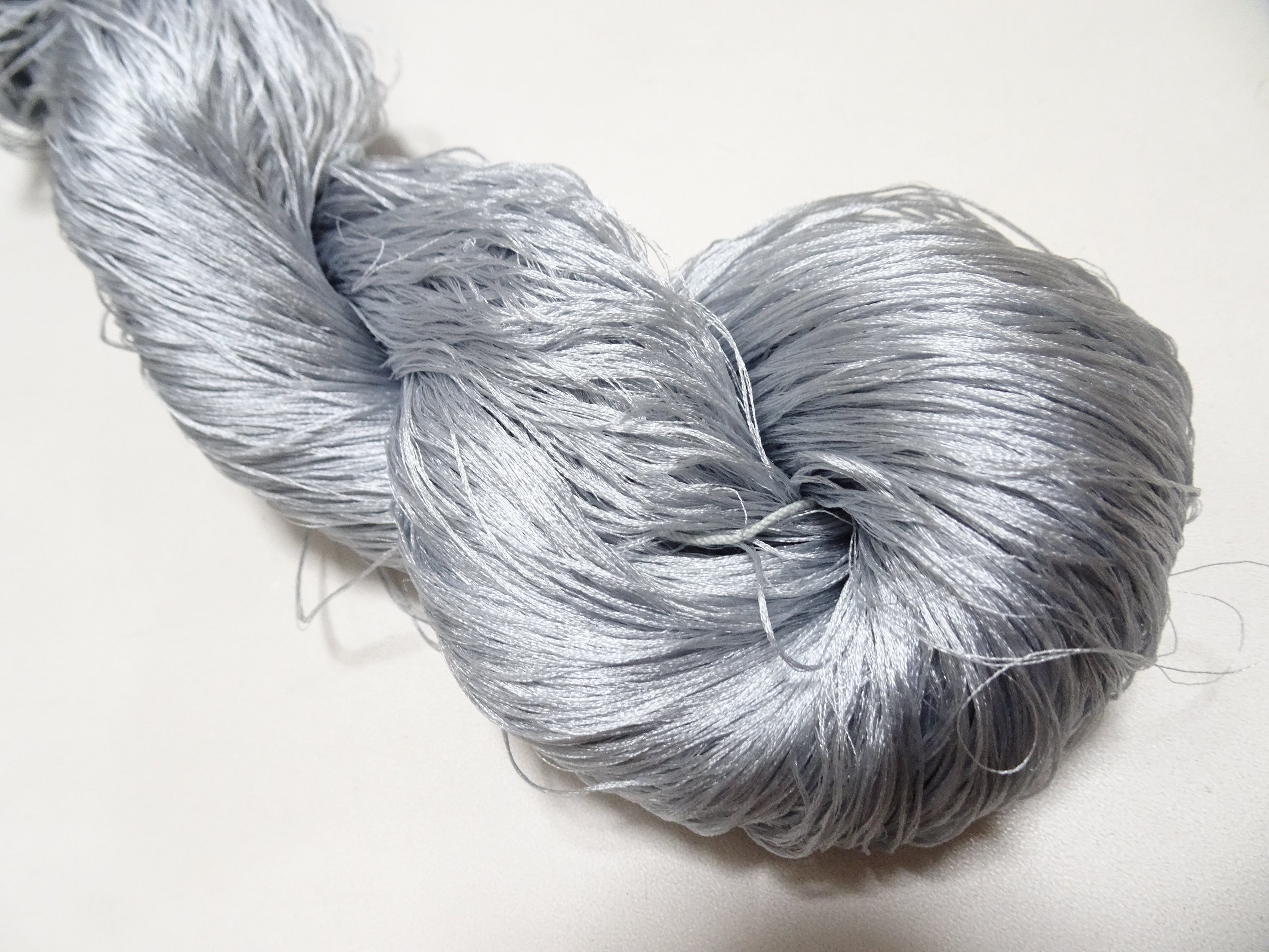 Japanese Vintage 6 Loose-Twist Silk Threads 19285