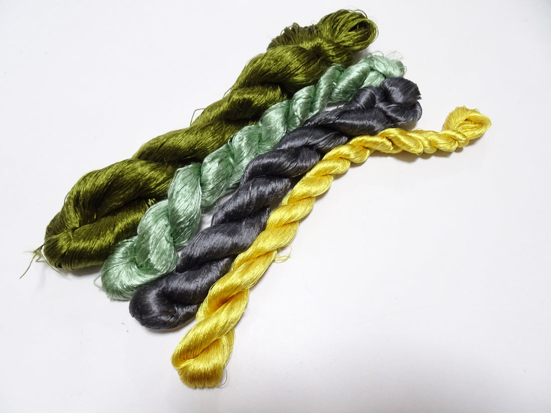 Japanese Vintage loose Twisted Silk Thread 4sets Embroidery 14575