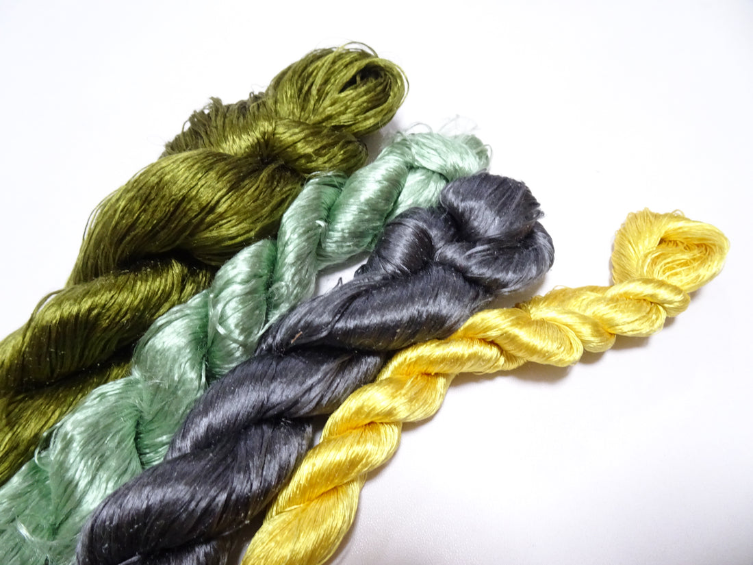Japanese Vintage loose Twisted Silk Thread 4sets Embroidery 14575