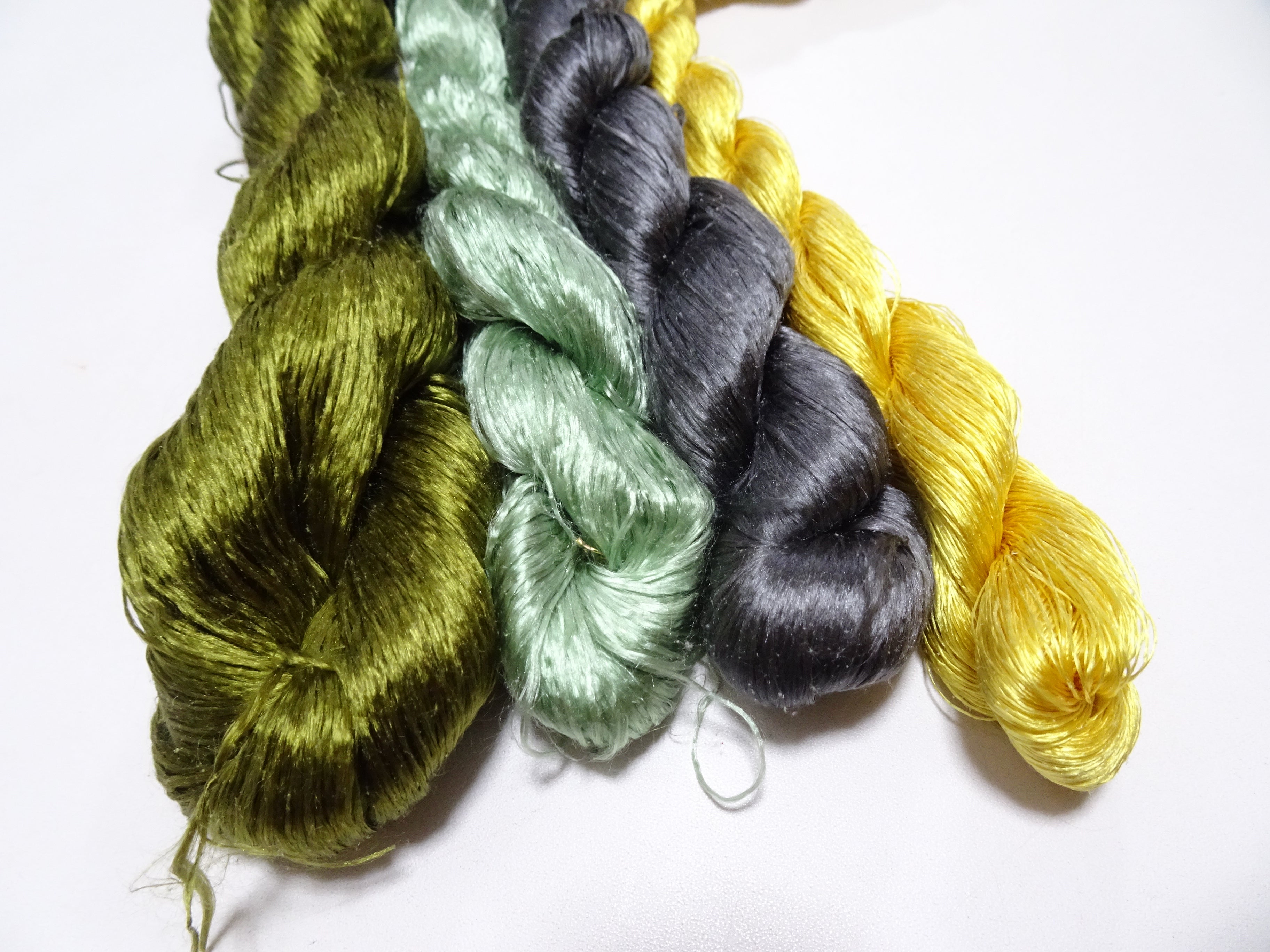 Japanese Vintage loose Twisted Silk Thread 4sets Embroidery 14575