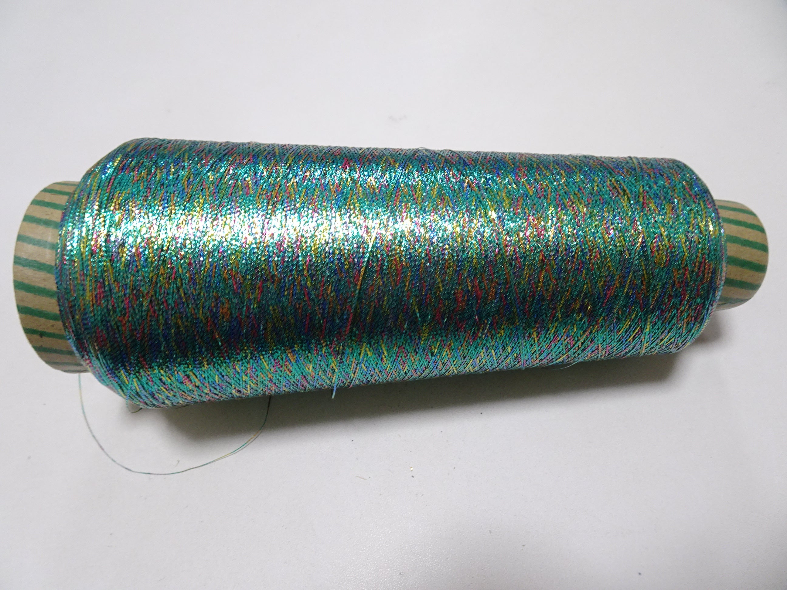 Super rare! Japanese vintage metallic thread embroidery 3000M 9382