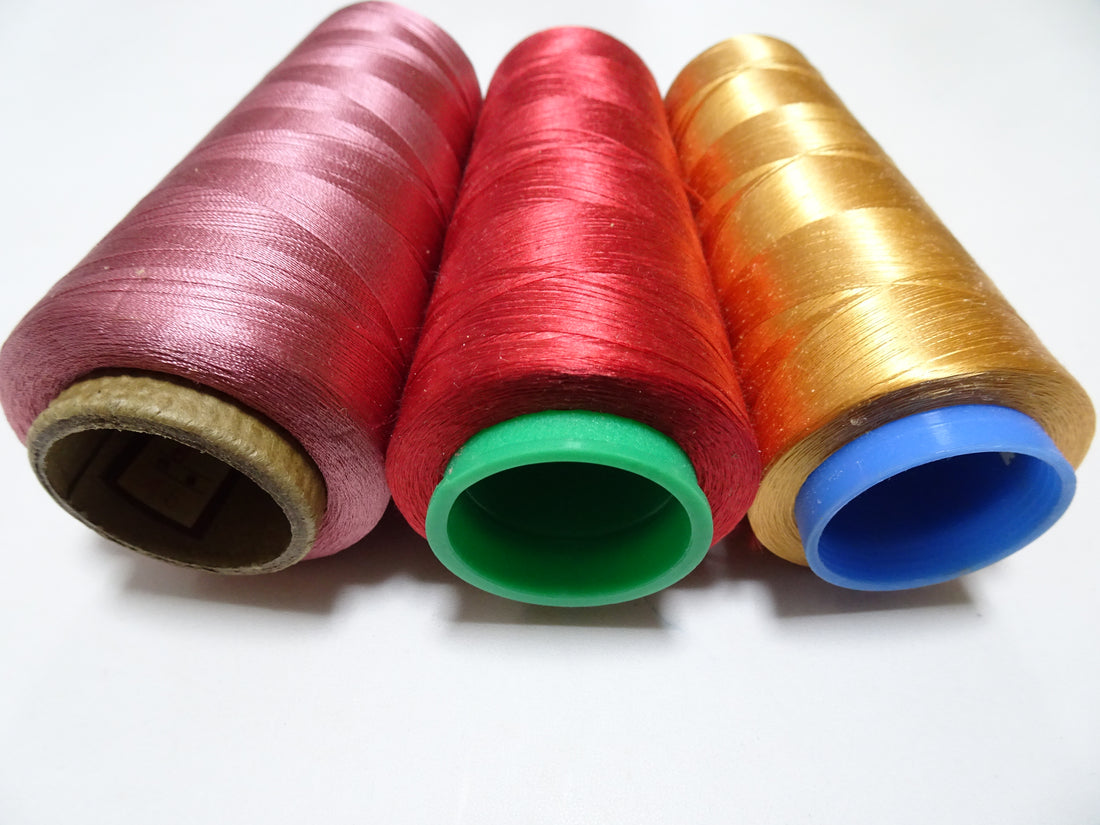 Special Price!! Japanese vintage silk thread 3sets Over 6000M embroidery 15236