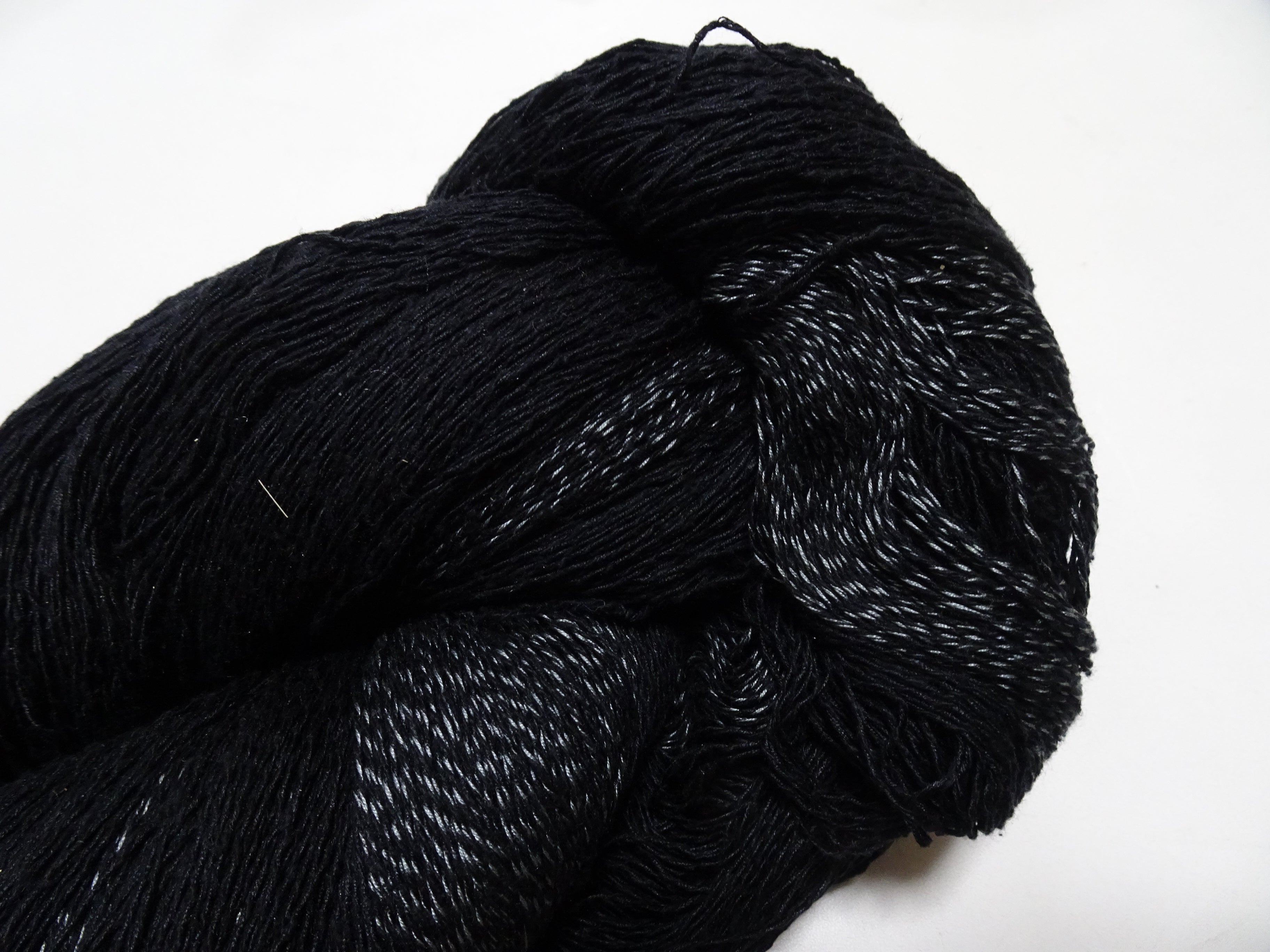 Japanese Tanaka Gen Silk – One-of-a-Kind Hand-Dyed Artistic Silk Thread, Rare Japanese Artisan Yarn, Limited Stock 19153