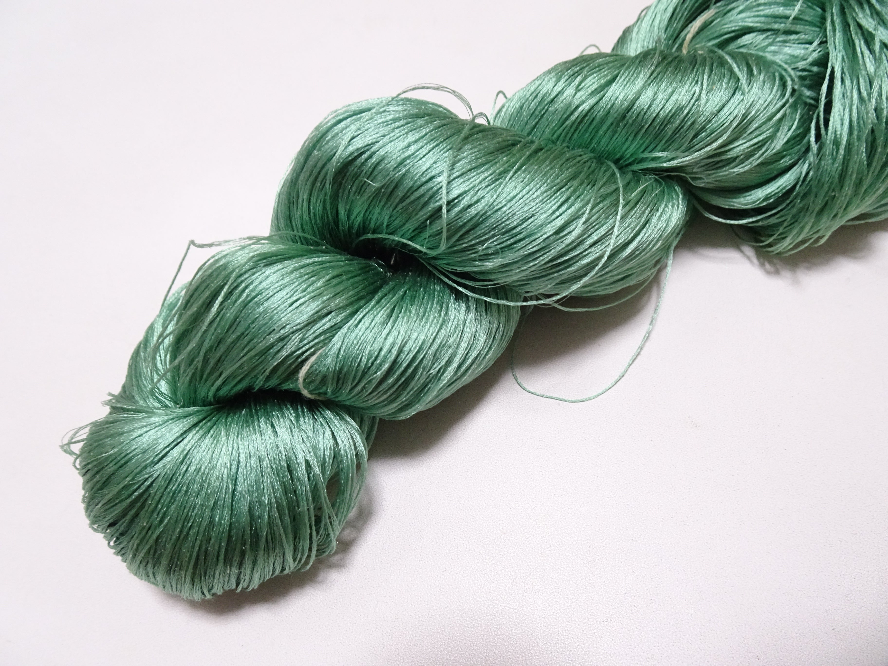 Japanese Vintage 6 Loose-Twist Silk Threads 19288