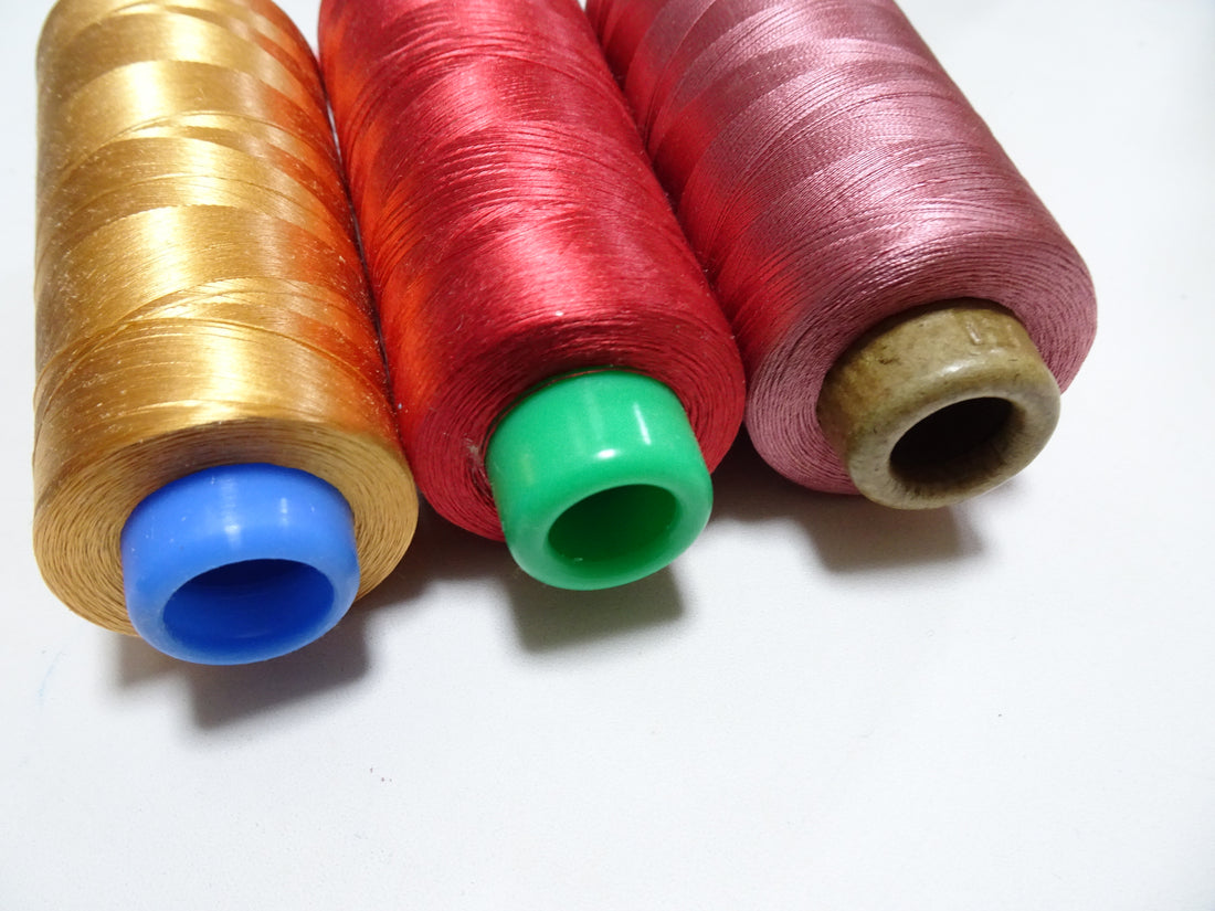 Special Price!! Japanese vintage silk thread 3sets Over 6000M embroidery 15236