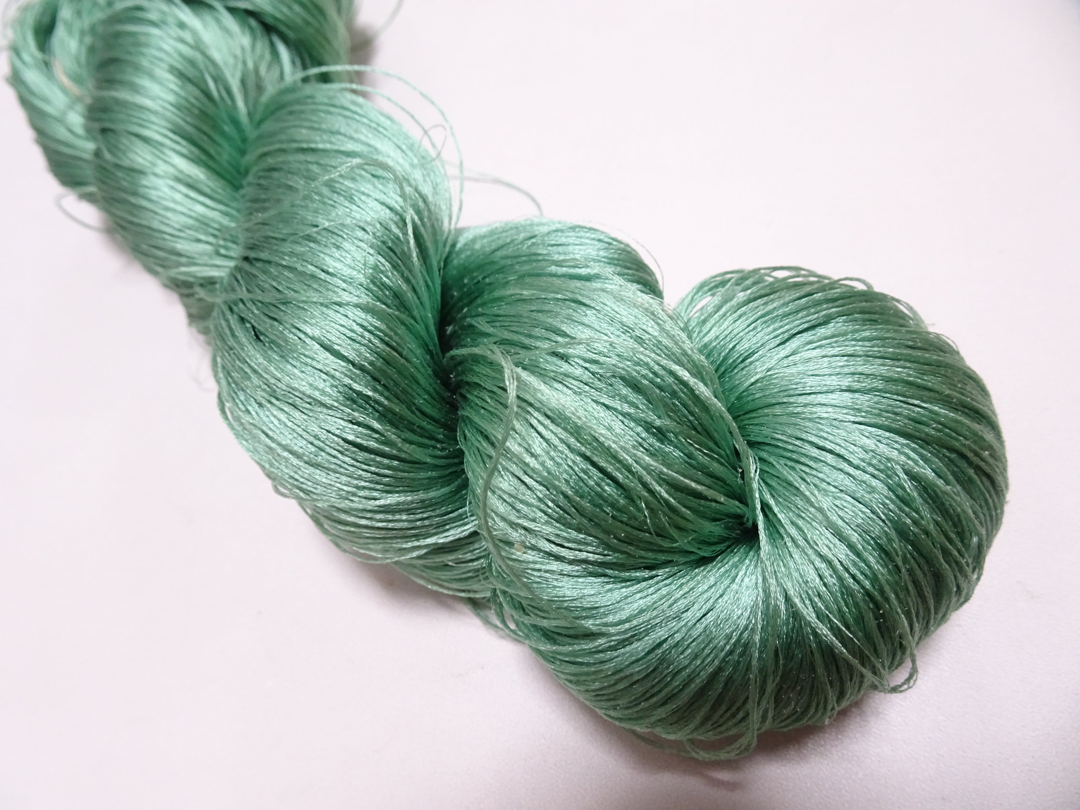 Japanese Vintage 6 Loose-Twist Silk Threads 19288