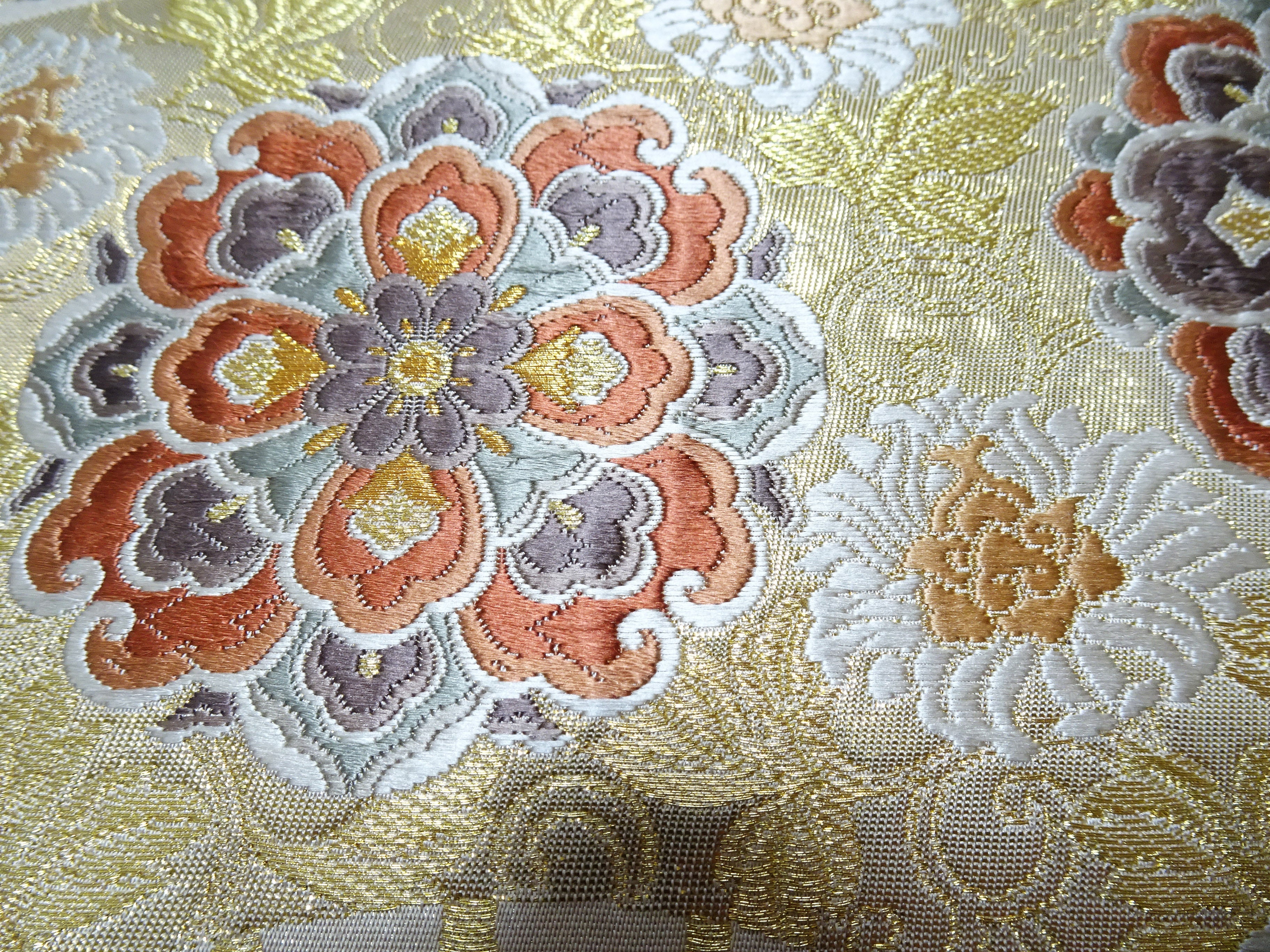 Japanese Kimono Silk Fukuro Obi 24K Gold Senmenhanamon Woven Pattern 16330