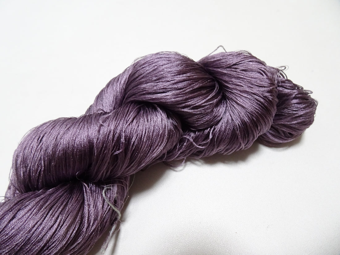 Japanese Vintage 6 Loose-Twist Silk Threads 19289