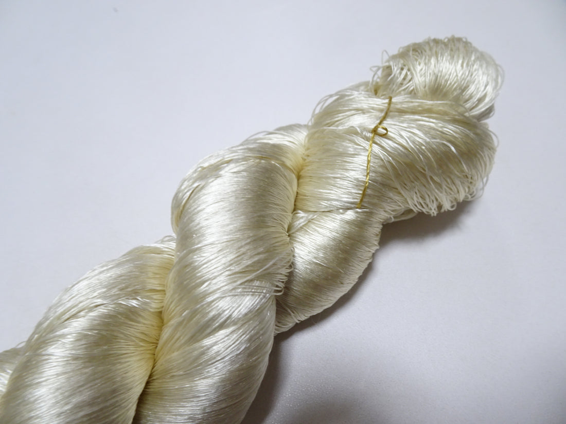 Japanese vintage silk thread embroidery 8975
