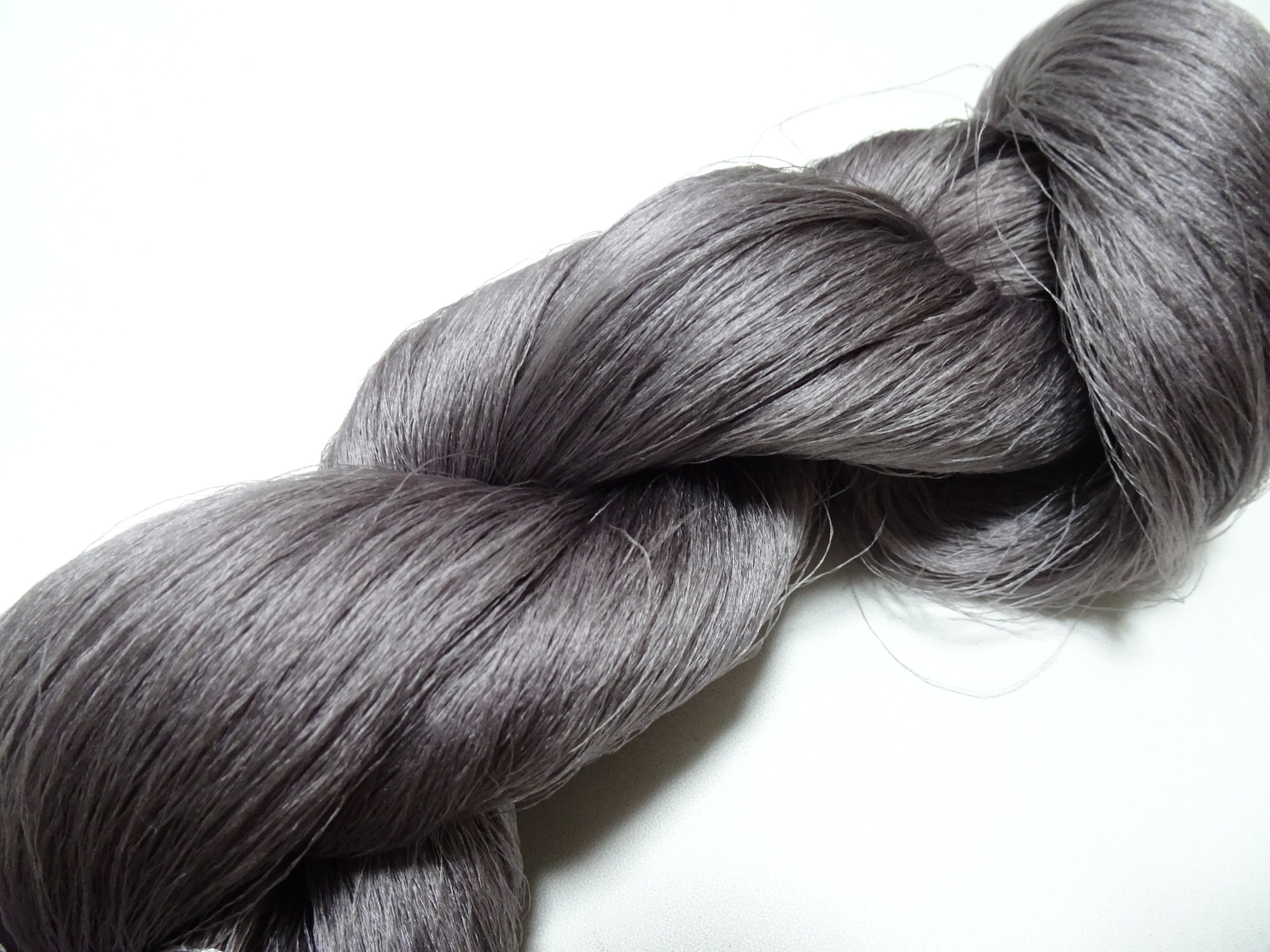 Japanese Vintage Kizome-Dyed Silk Thread 18990