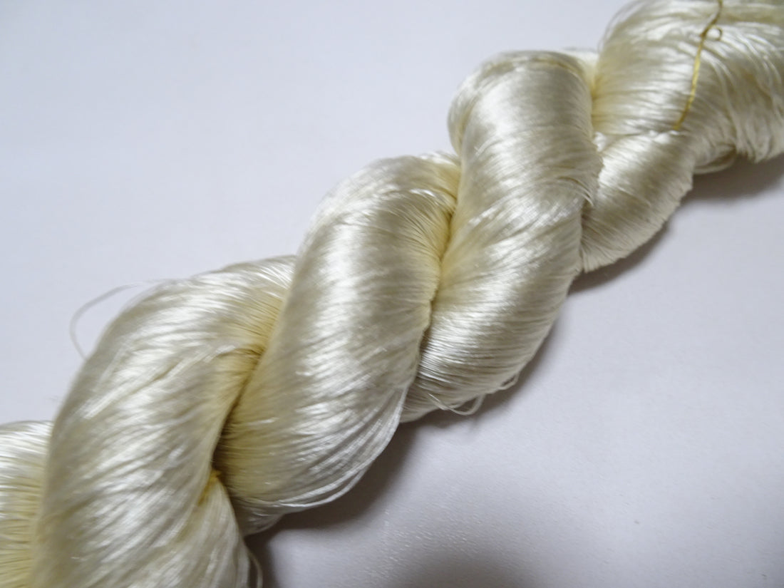 Japanese vintage silk thread embroidery 8975