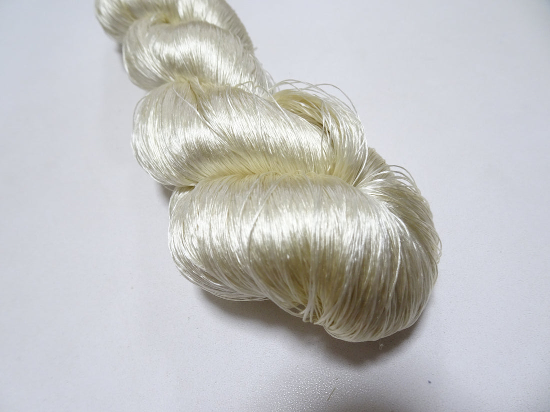 Japanese vintage silk thread embroidery 8975