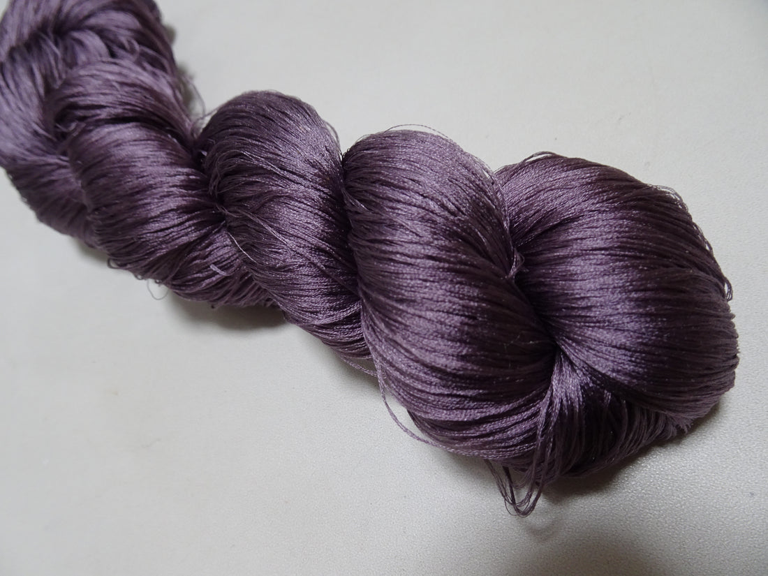Japanese Vintage 6 Loose-Twist Silk Threads 19289