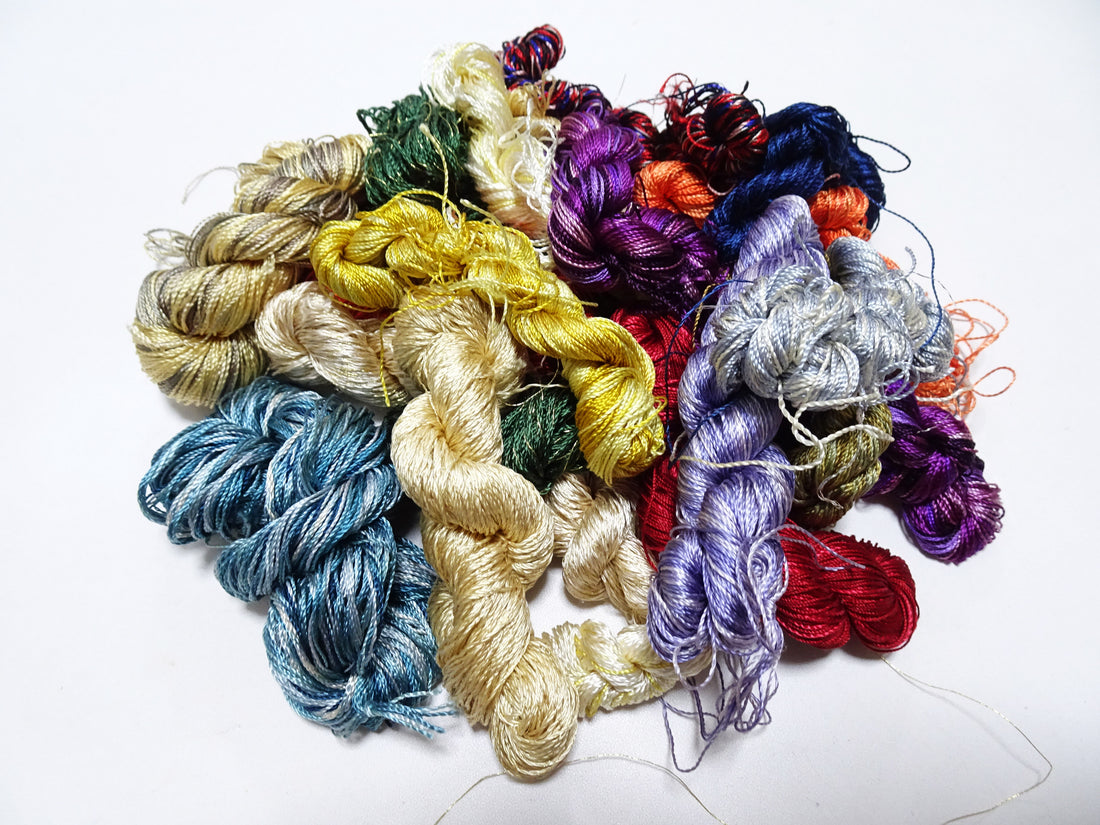 Japanese Vintage Twisted Silk Thread Small Skein Set Embroidery & Weaving 18479