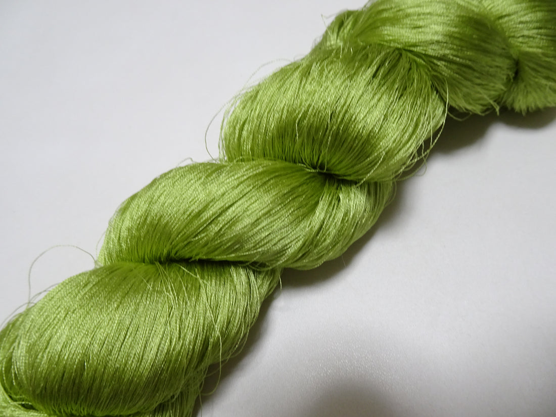 Japanese vintage silk thread embroidery 8712