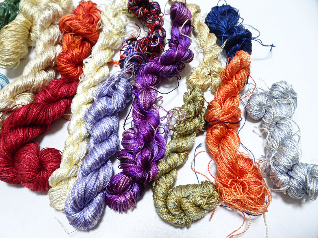 Japanese Vintage Twisted Silk Thread Small Skein Set Embroidery & Weaving 18479
