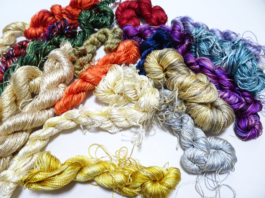 Japanese Vintage Twisted Silk Thread Small Skein Set Embroidery & Weaving 18479