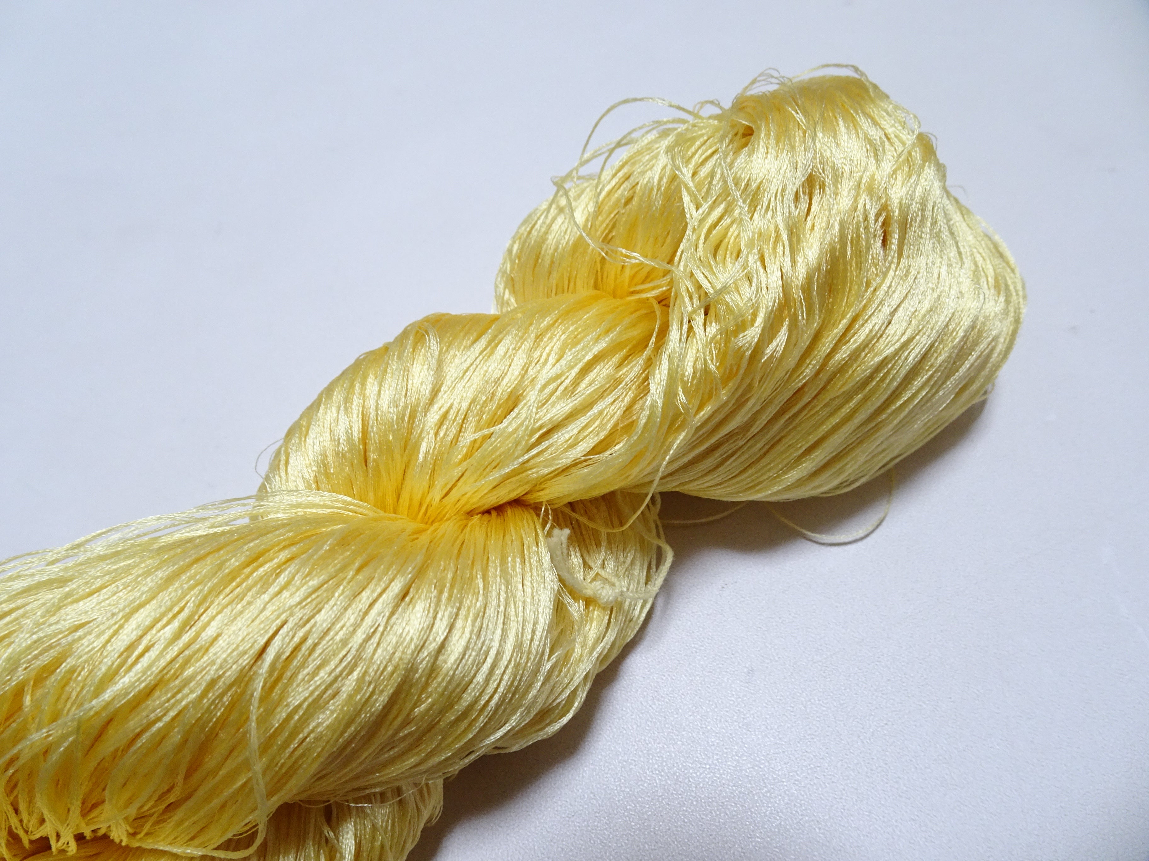 Japanese Vintage 6 Loose-Twist Silk Threads 19291