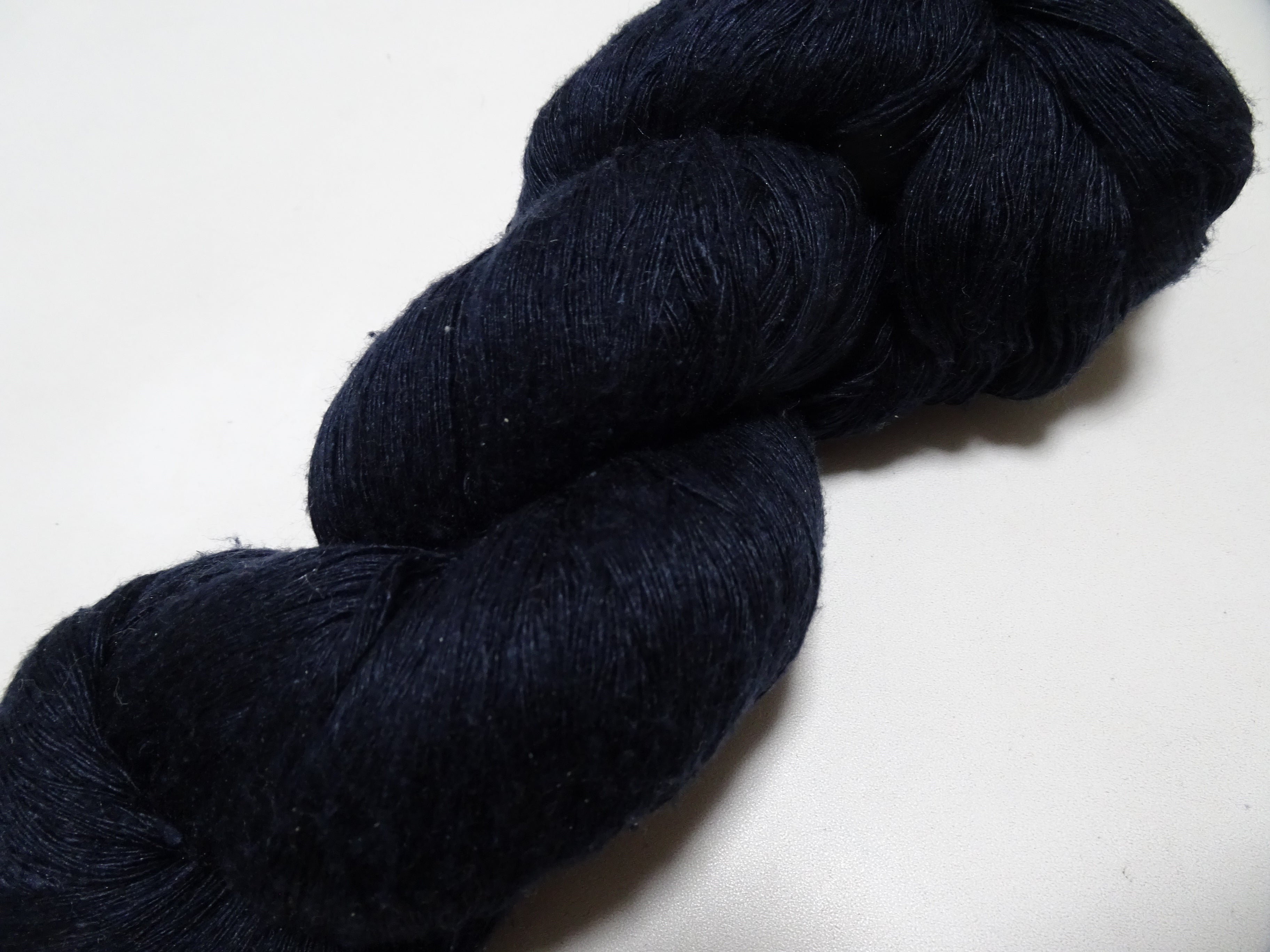 Japanese Vintage Mawata Tsumugi Fine Quality Silk Thread Black embroidery & Weave 17316