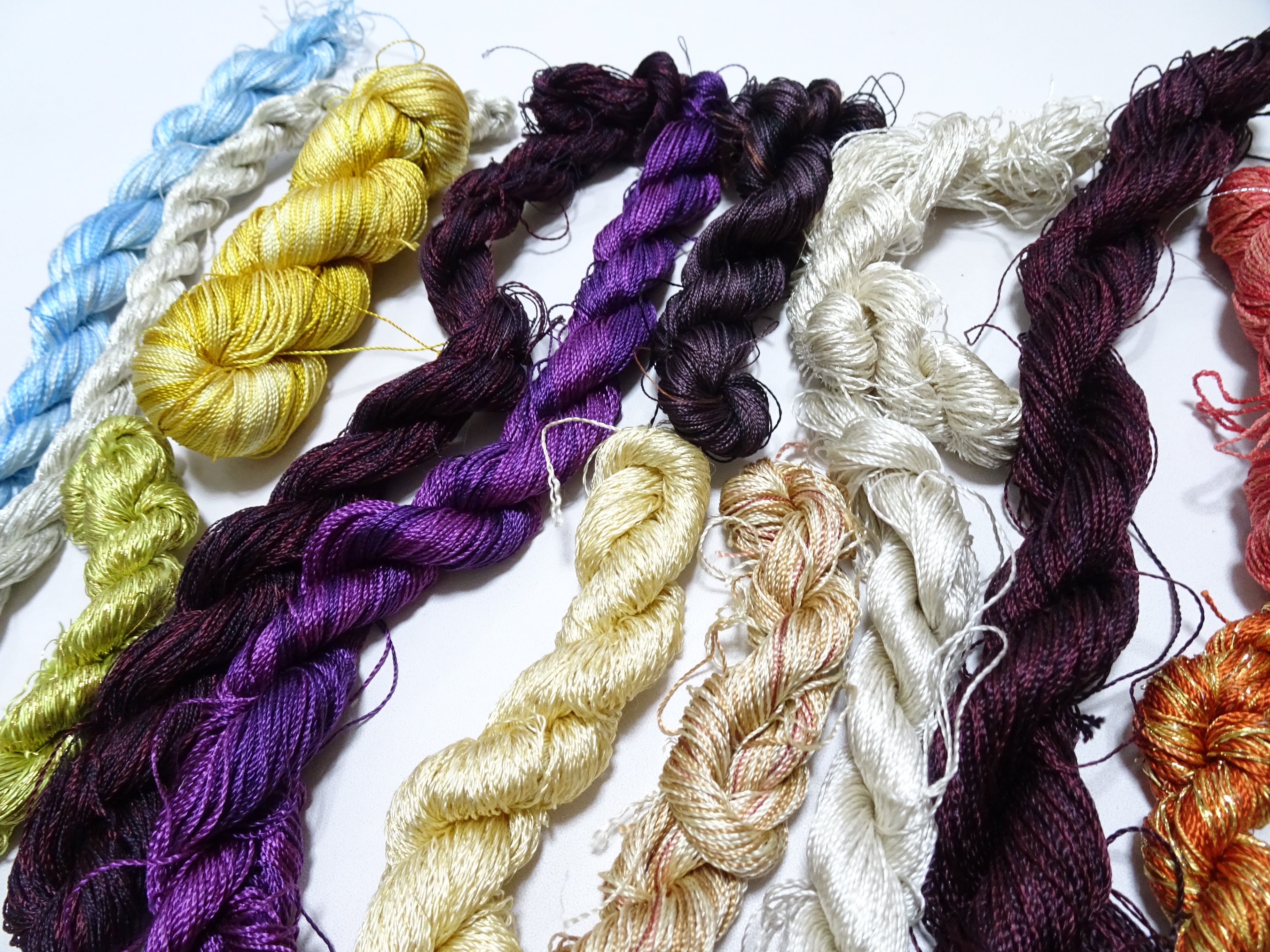 Japanese Vintage Twisted Silk Thread Small Skein Set Embroidery & Weaving 18480