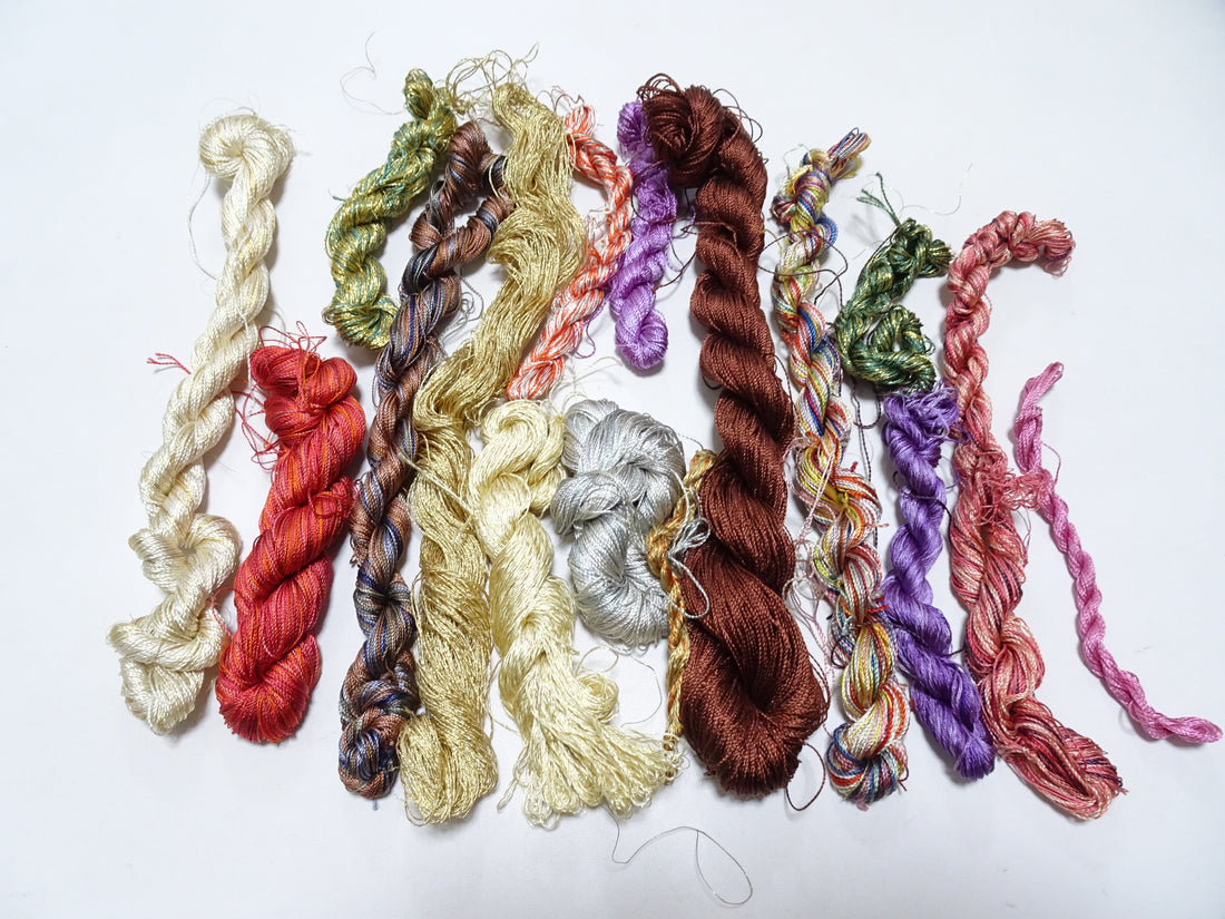 Japanese Vintage Twisted Silk Thread Small Skein Set Embroidery & Weaving 18481