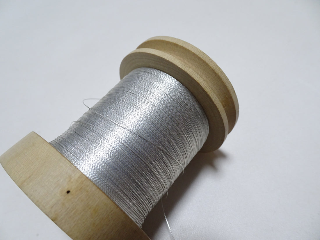 Japanese Vintage Rasen Silver leaf thread & Wooden Spool embroidery 18673