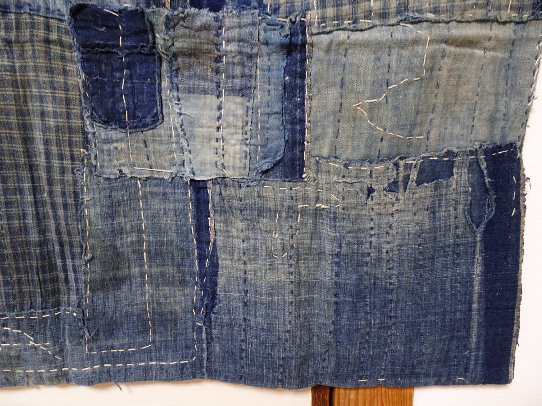 Japanese Antique BORO Textile (Meiji–Taisho Era) – Indigo-Dyed Patchwork with Hand-Stitched Repairs 17726