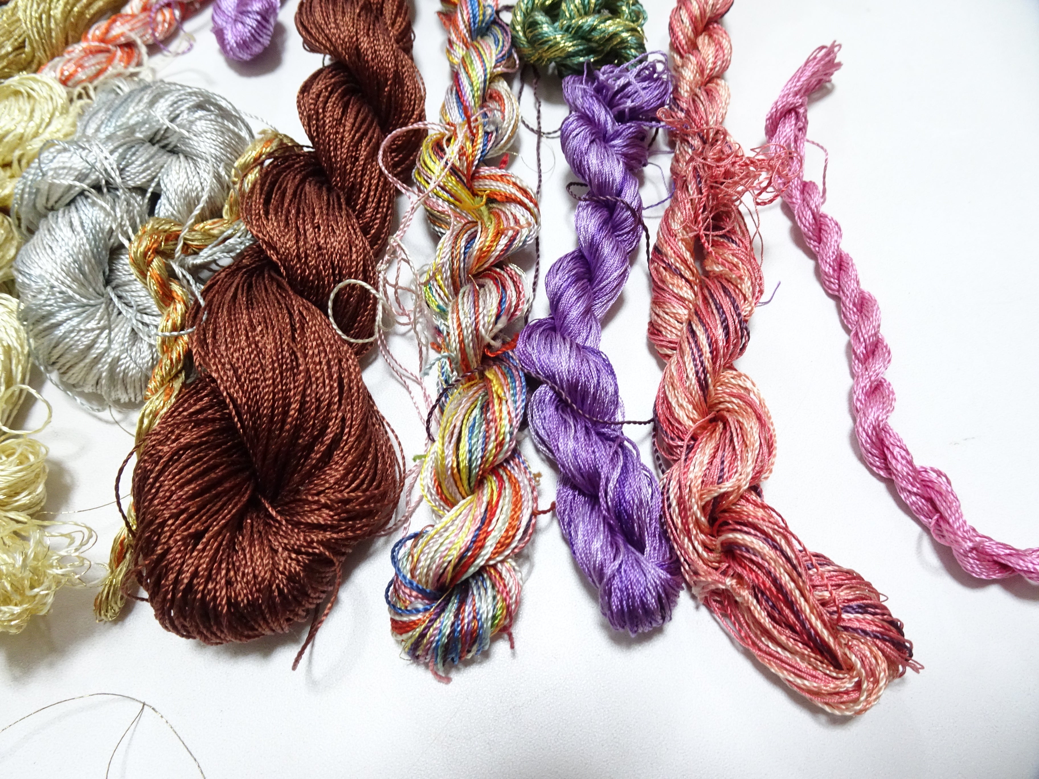 Japanese Vintage Twisted Silk Thread Small Skein Set Embroidery & Weaving 18481