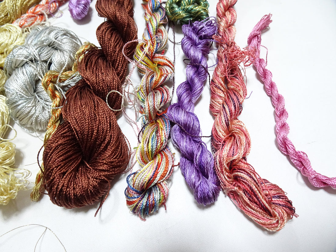Japanese Vintage Twisted Silk Thread Small Skein Set Embroidery & Weaving 18481