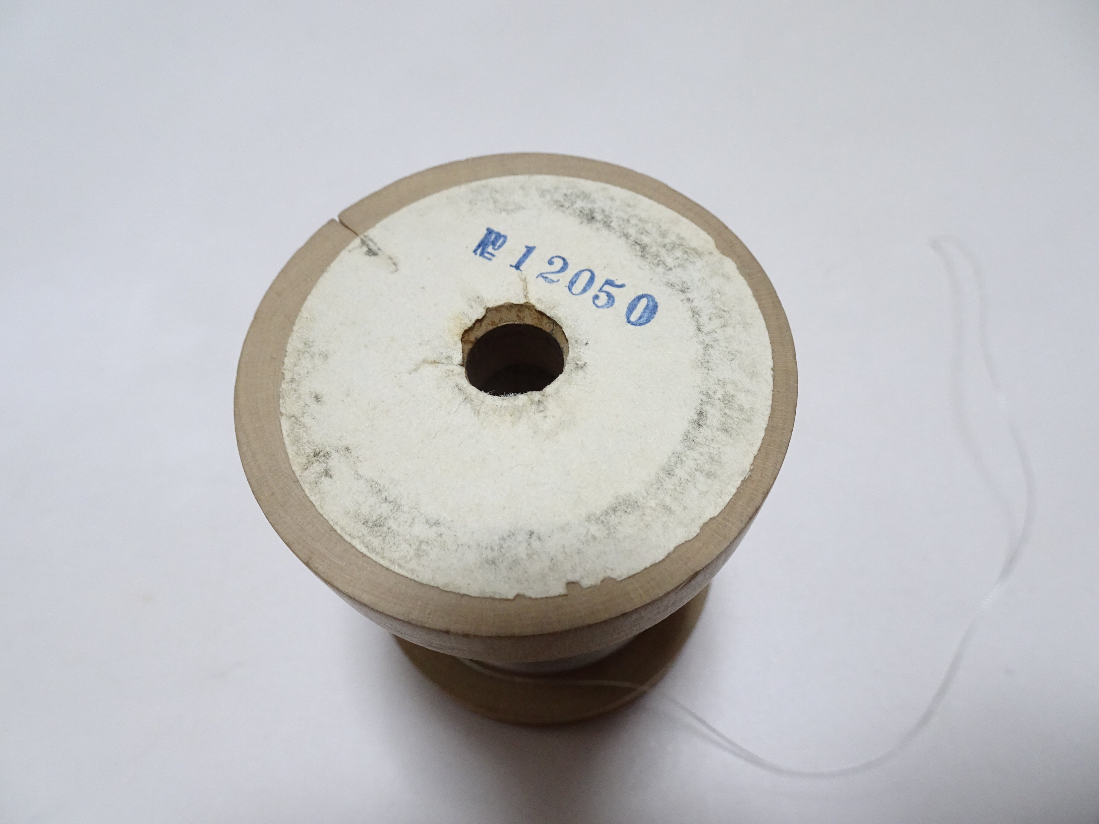 Japanese Vintage Rasen Silver leaf thread & Wooden Spool embroidery 18673