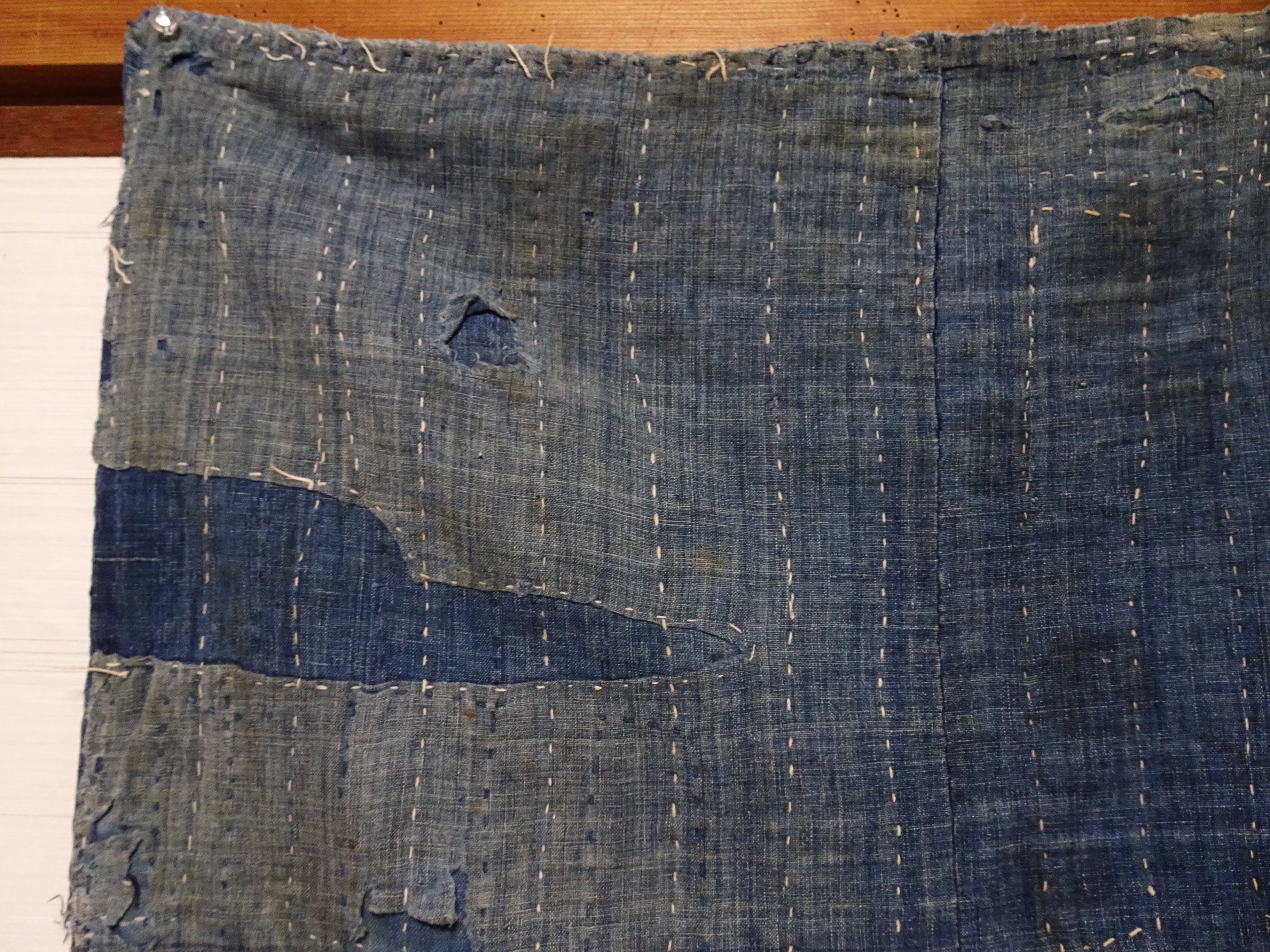 Japanese Antique BORO Textile (Meiji–Taisho Era) – Indigo-Dyed Patchwork with Hand-Stitched Repairs 17726
