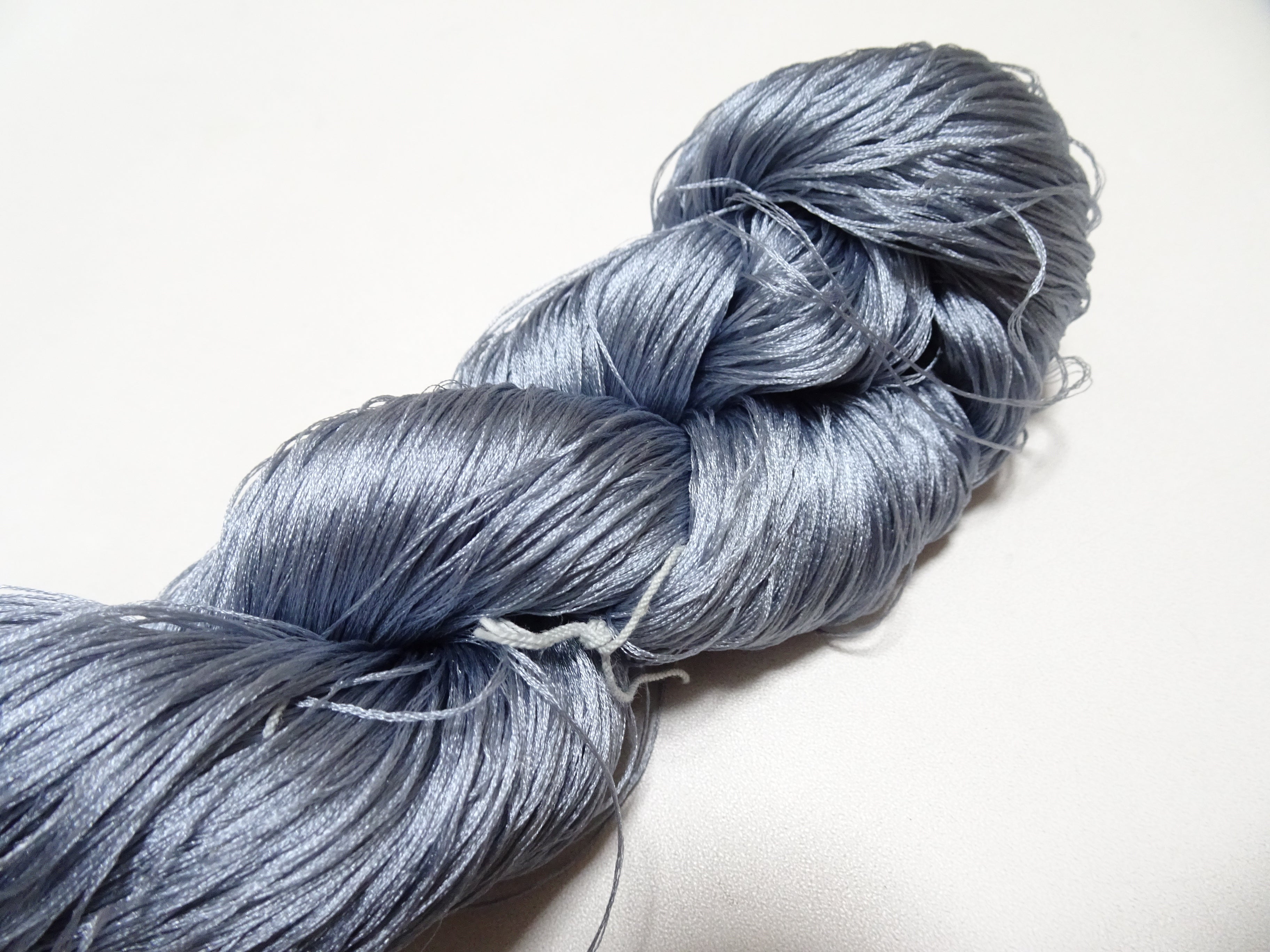 Japanese Vintage 6 Loose-Twist Silk Threads 19293
