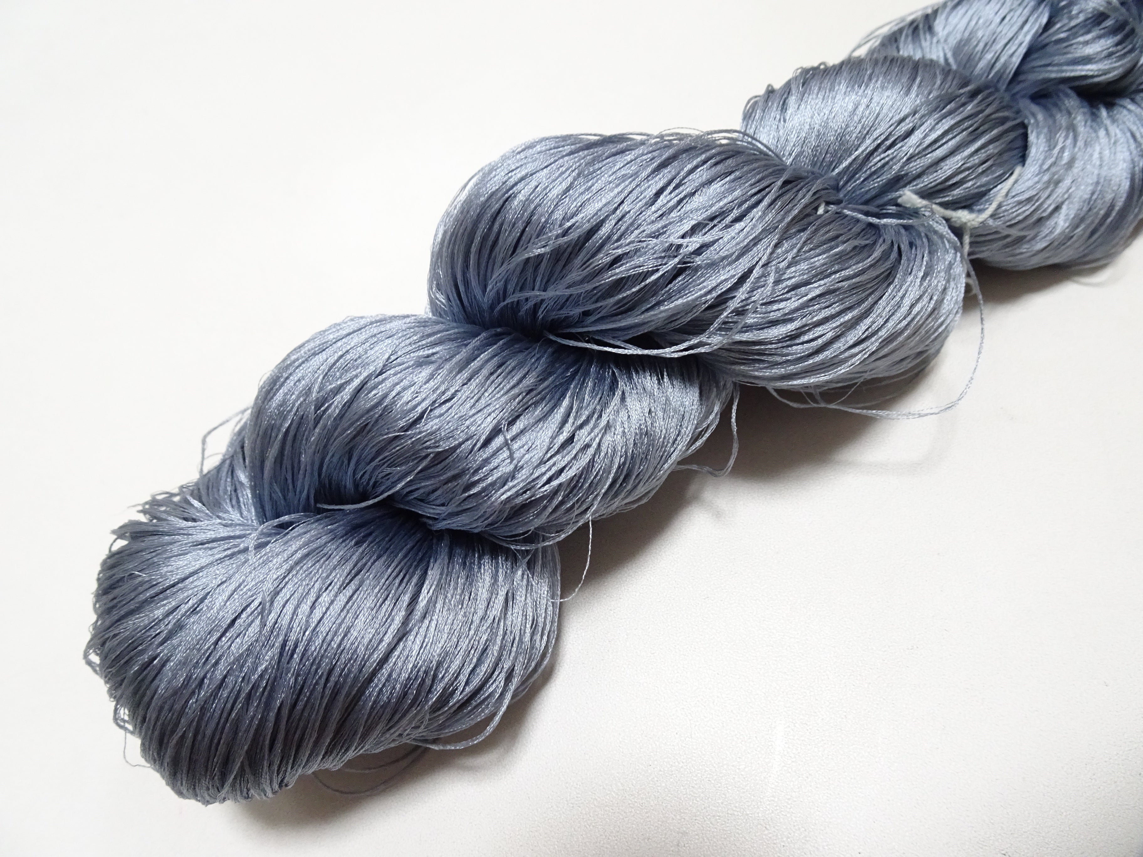 Japanese Vintage 6 Loose-Twist Silk Threads 19293