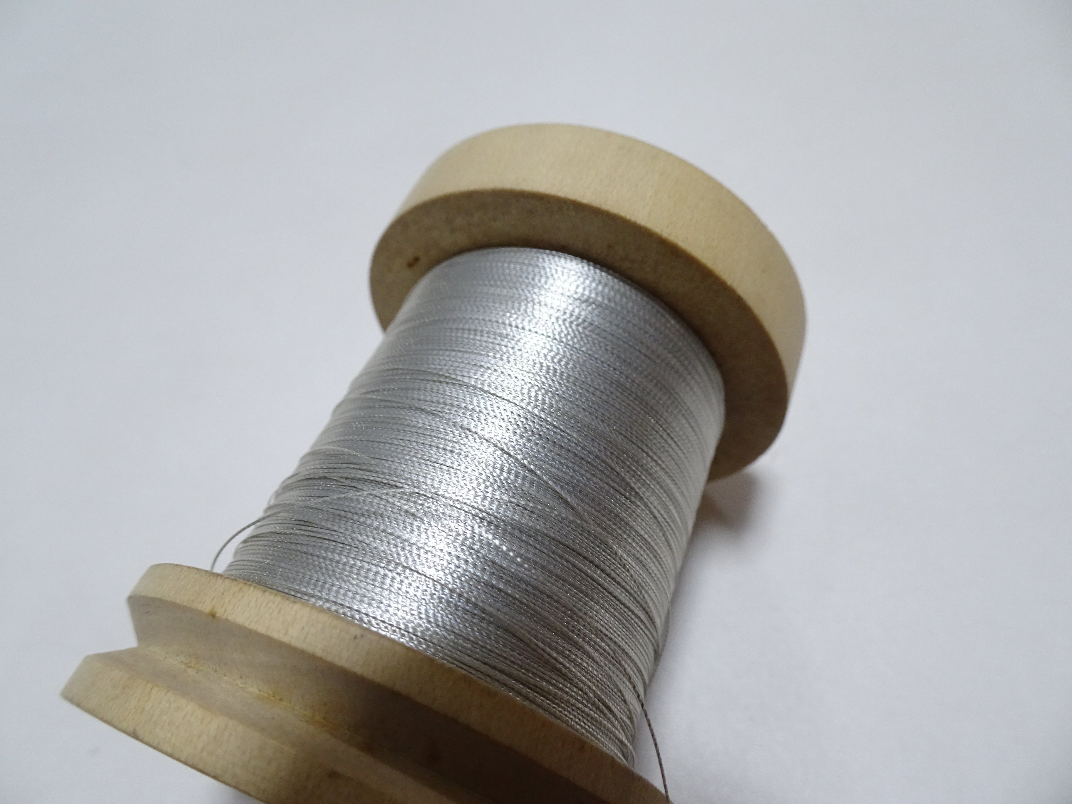 Japanese Vintage Rasen Silver leaf thread & Wooden Spool embroidery 18674