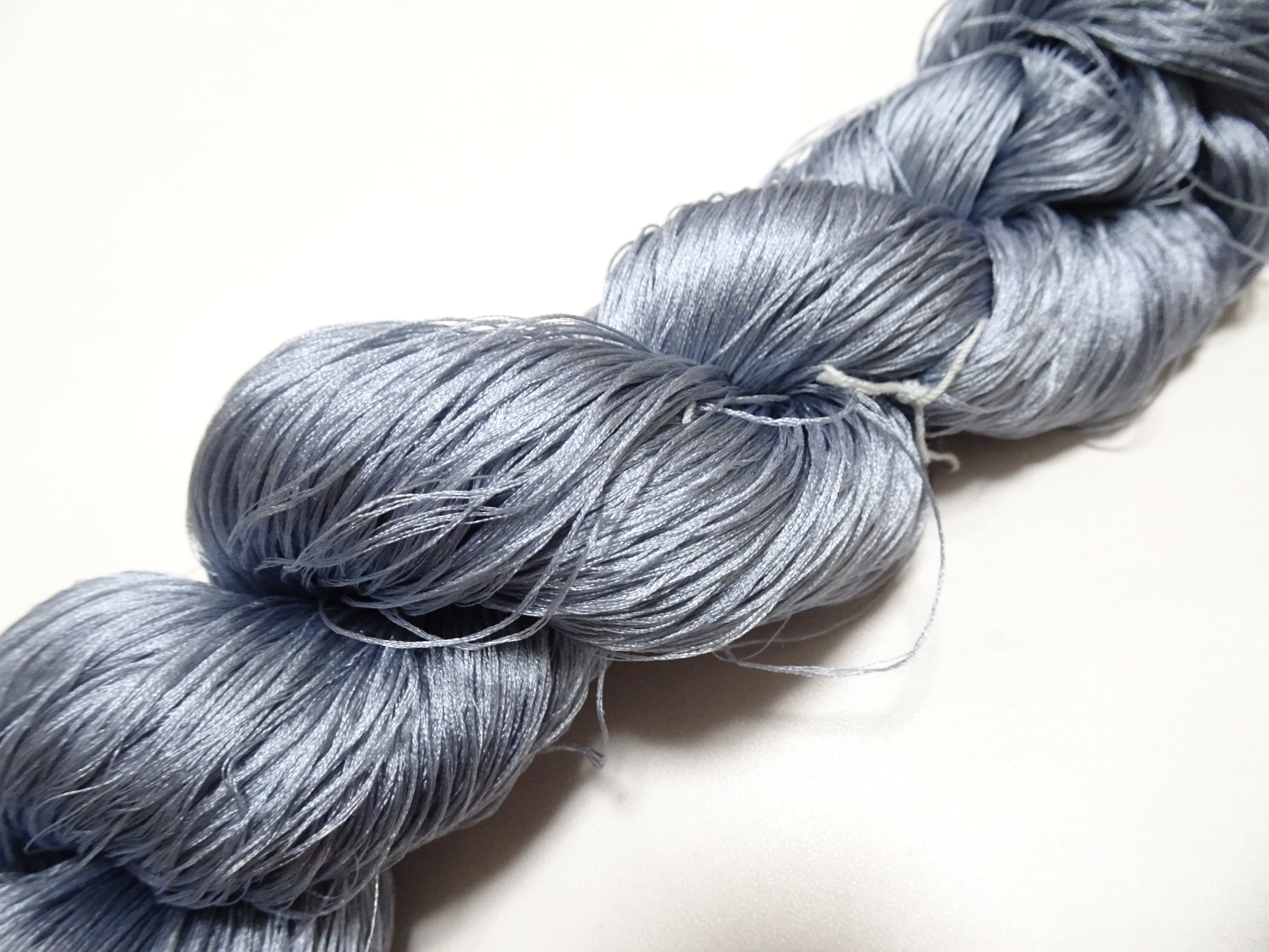 Japanese Vintage 6 Loose-Twist Silk Threads 19293