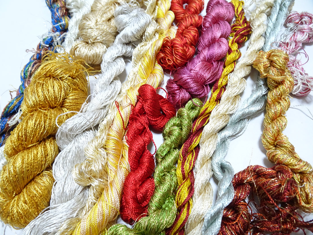 Japanese Vintage Twisted Silk Thread Small Skein Set Embroidery & Weaving 18482