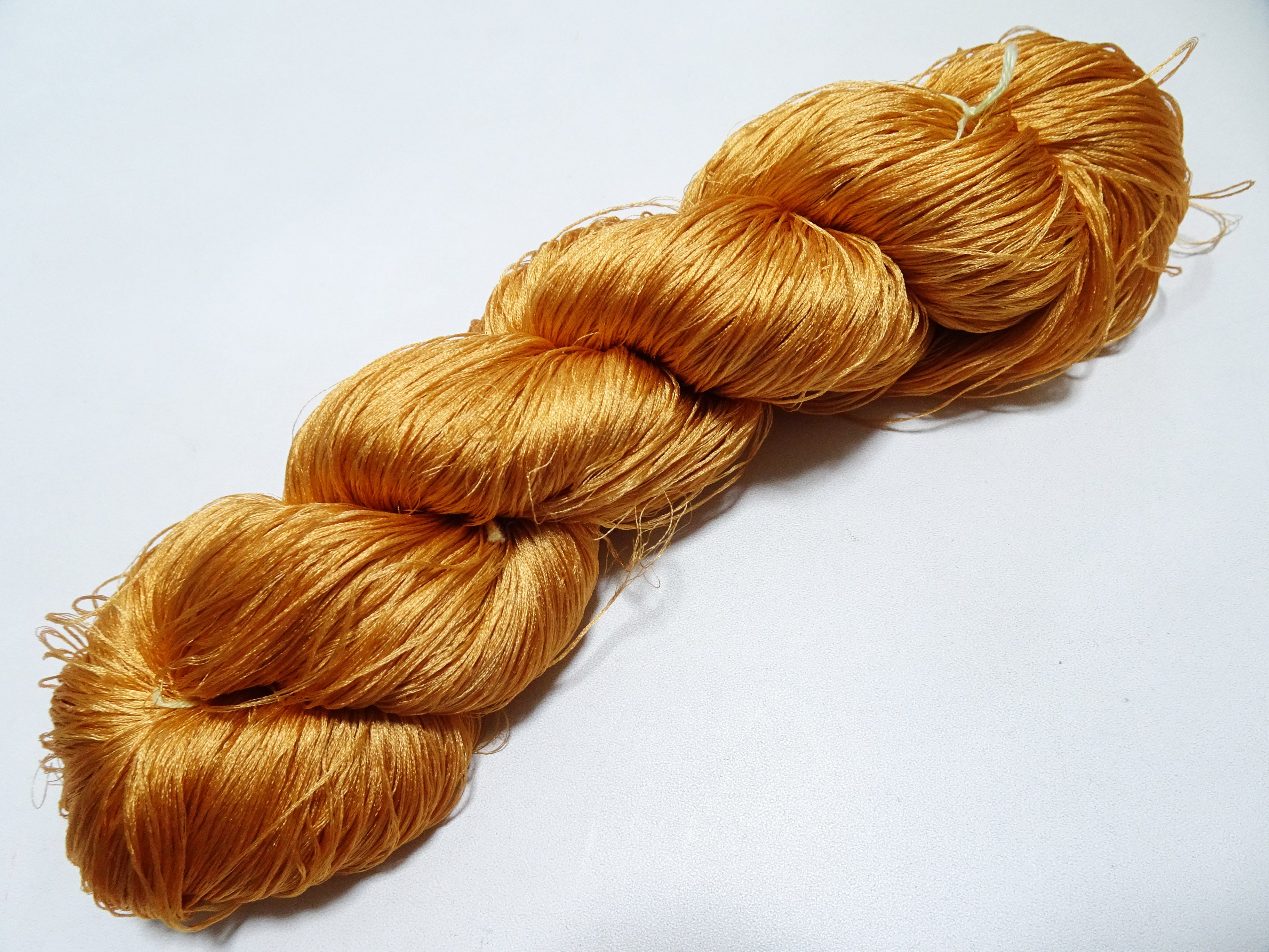 Japanese Vintage 6 Loose-Twist Silk Threads 19295