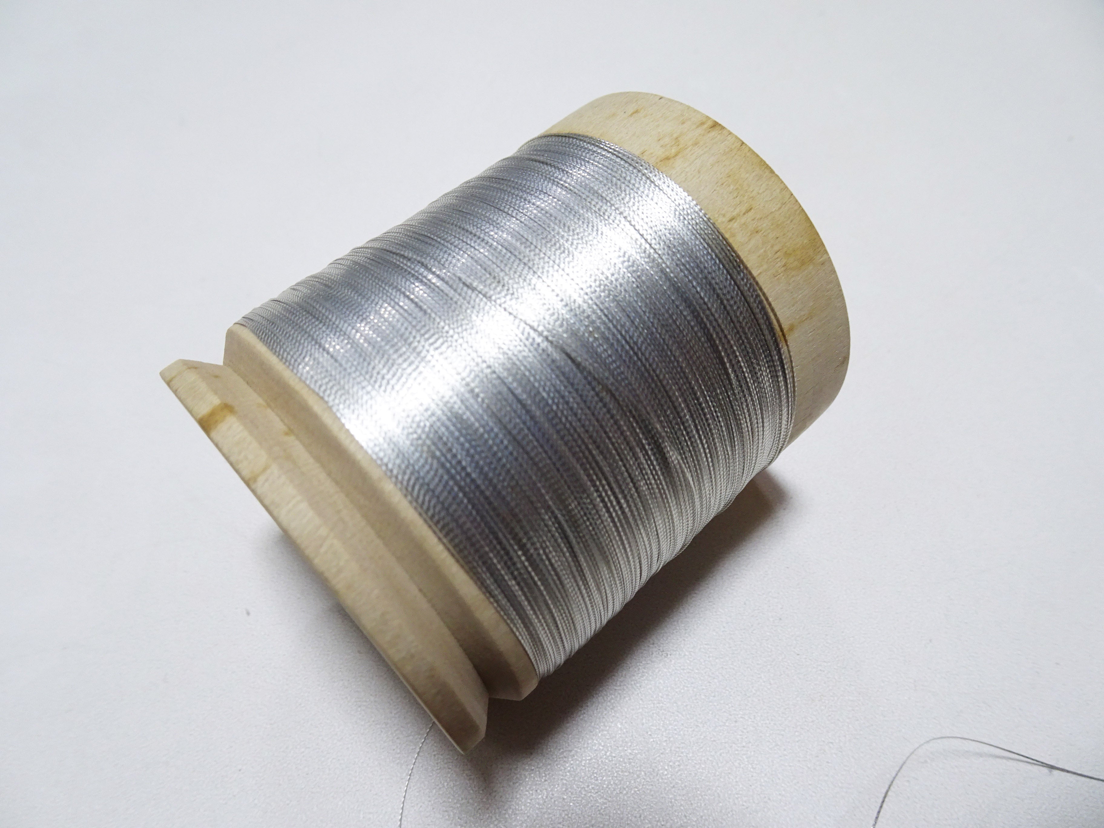 Japanese Vintage Rasen Silver leaf thread & Wooden Spool embroidery 18676