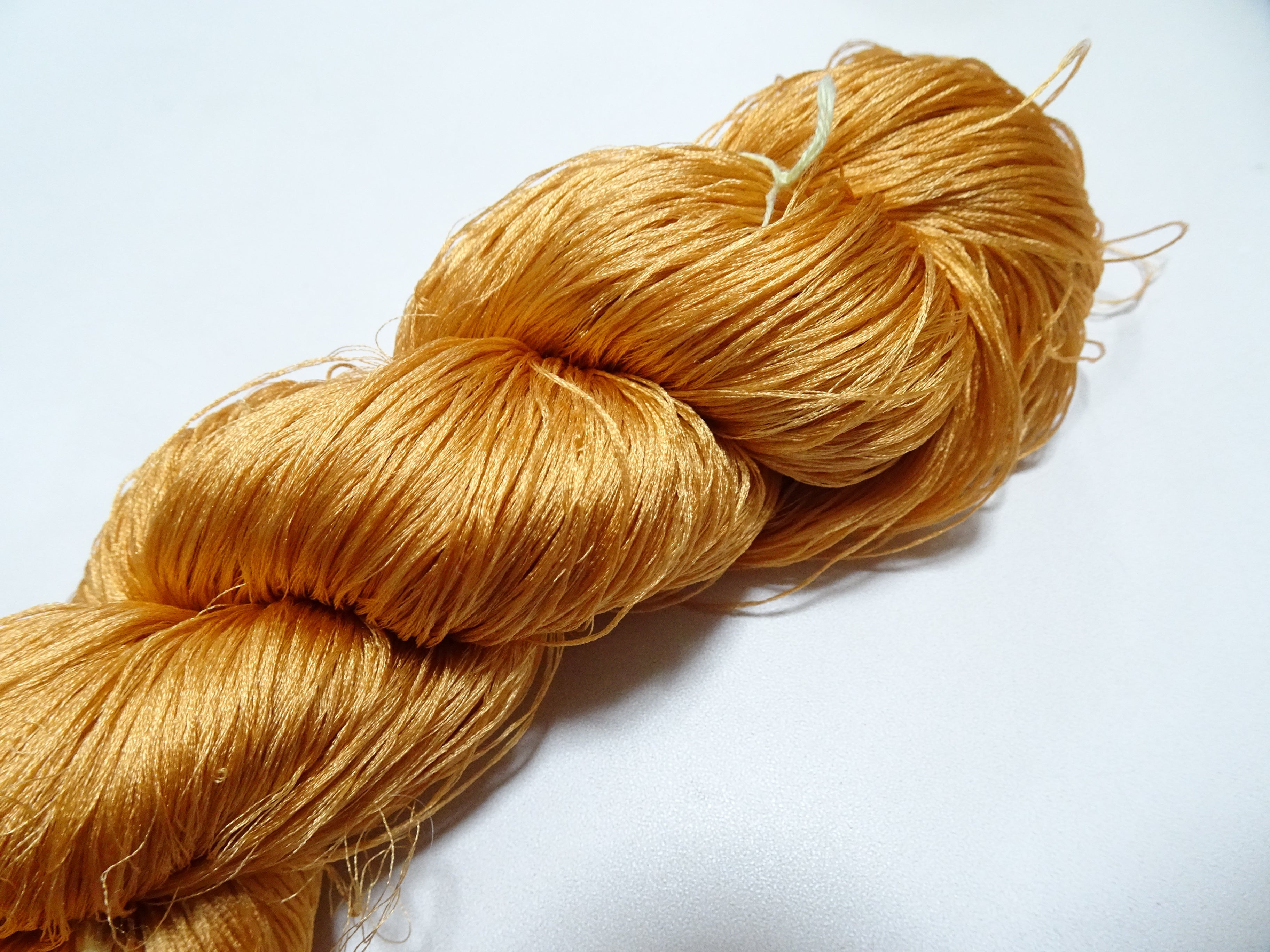 Japanese Vintage 6 Loose-Twist Silk Threads 19295