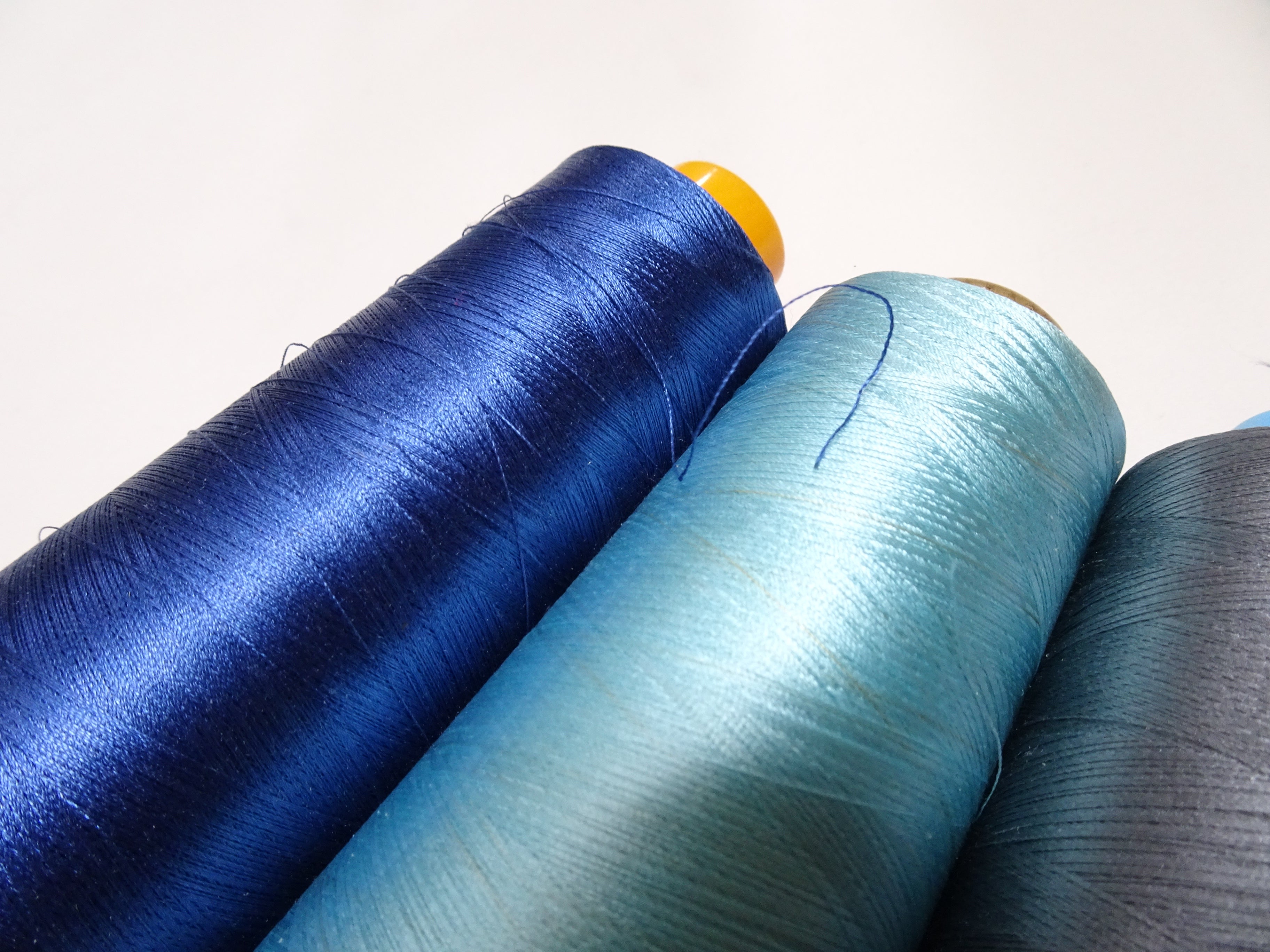 Special Price!! Japanese vintage silk thread 3sets Over 6000M embroidery 15243