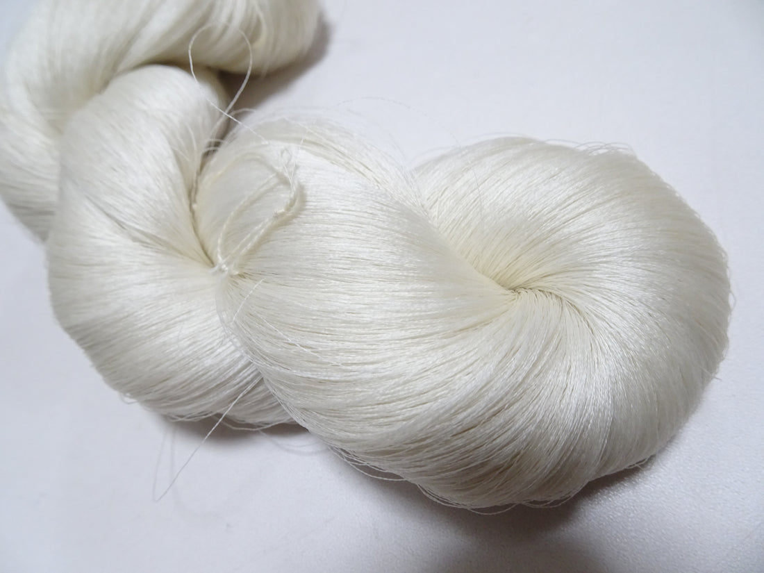 Japanese Vintage Kizome-Dyed Silk Thread 18996
