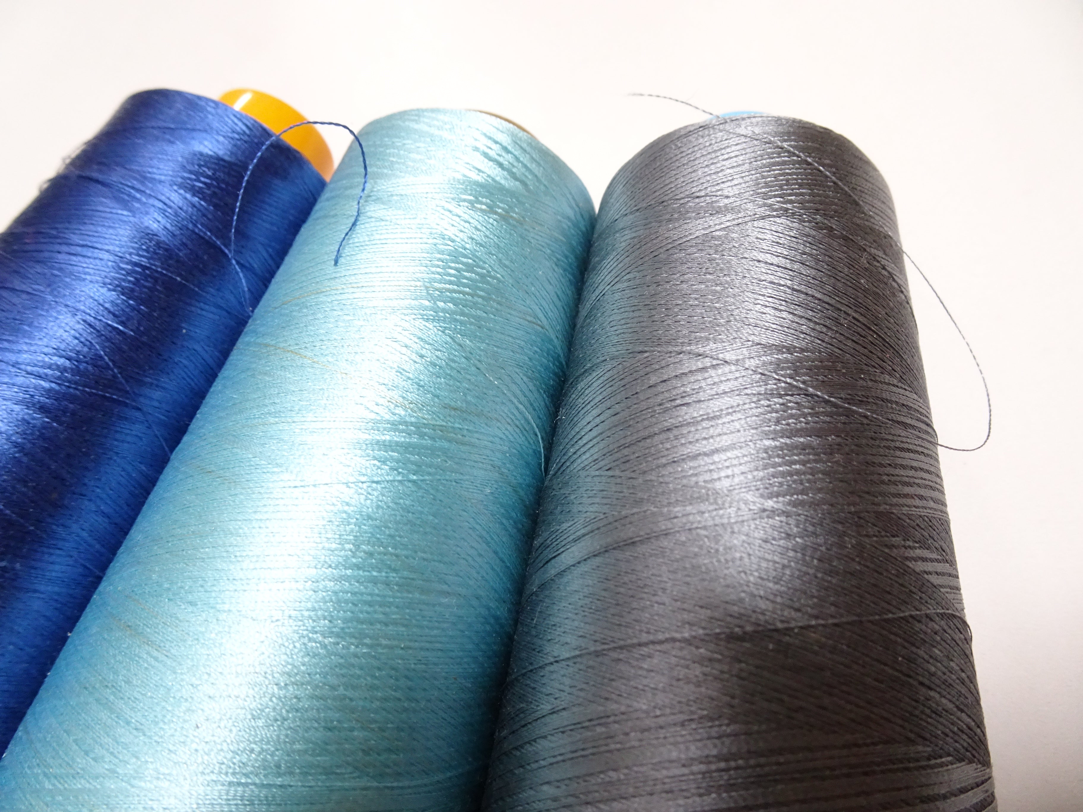 Special Price!! Japanese vintage silk thread 3sets Over 6000M embroidery 15243