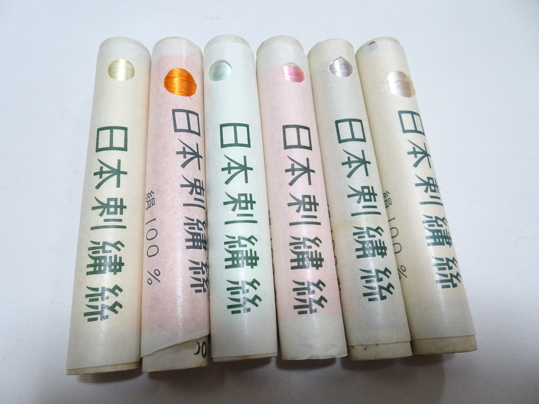 100% Silk Japanese Embroidery Thread – Untwisted Kama-ito Flat Silk – 6 Paper Tubes – Vintage Deadstock 19654