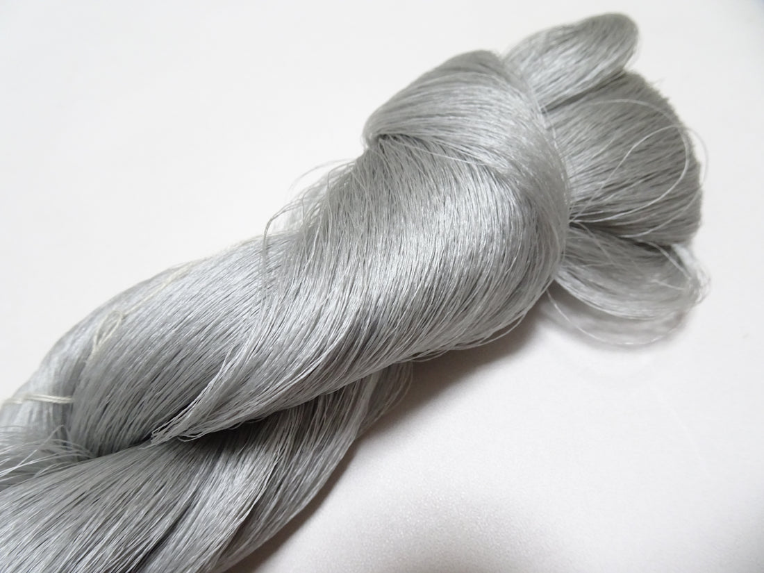 Japanese Vintage Kizome-Dyed Silk Thread 18997