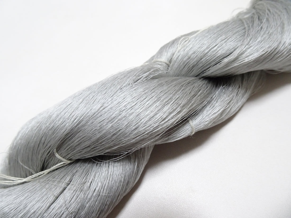 Japanese Vintage Kizome-Dyed Silk Thread 18997