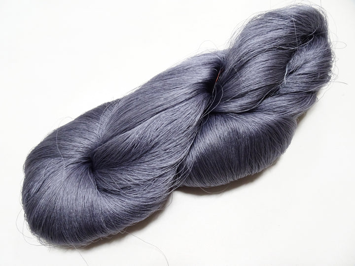 Japanese Vintage Kizome-Dyed Silk Thread 18998