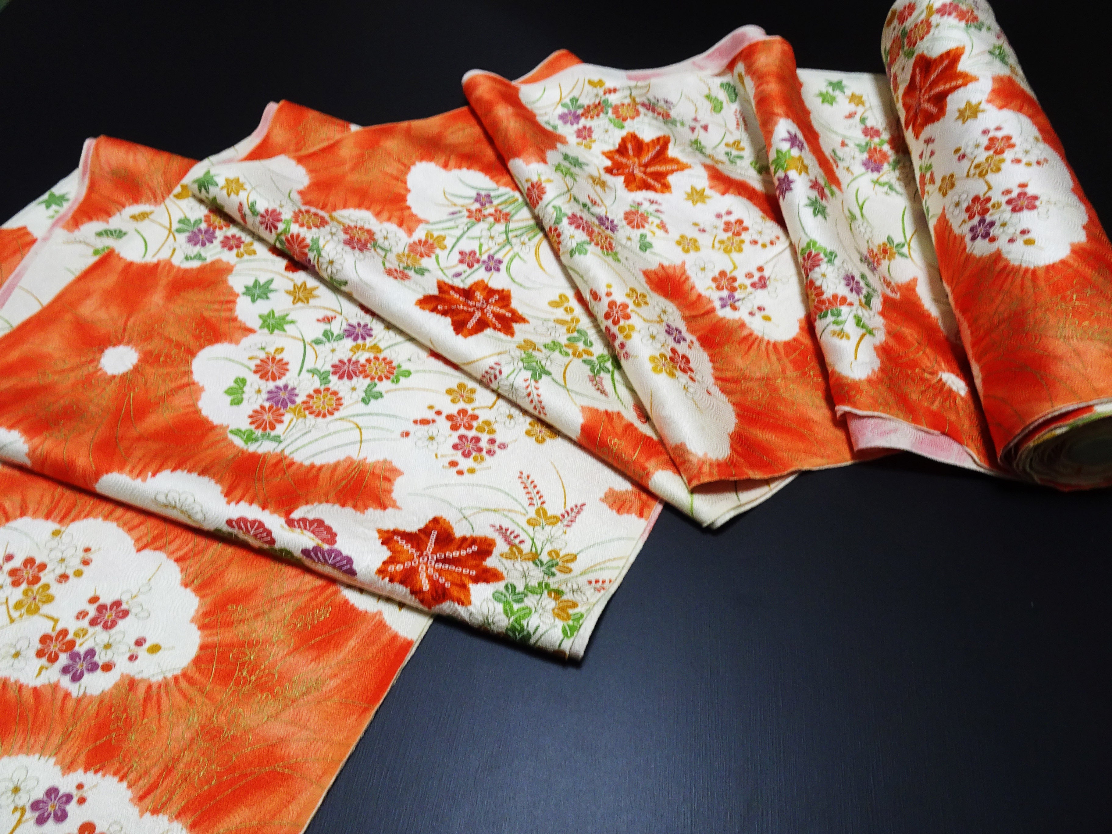 Japanese Silk Bolts  Shibori / Dyed  Flower pattern 17499
