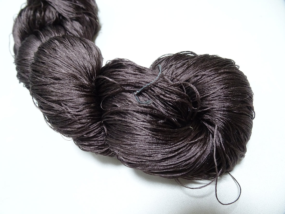 Japanese Vintage 6 Loose-Twist Silk Threads 19297