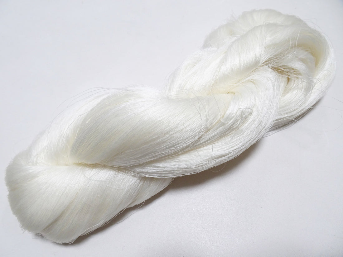 Japanese Vintage Kizome-Dyed Silk Thread 18999